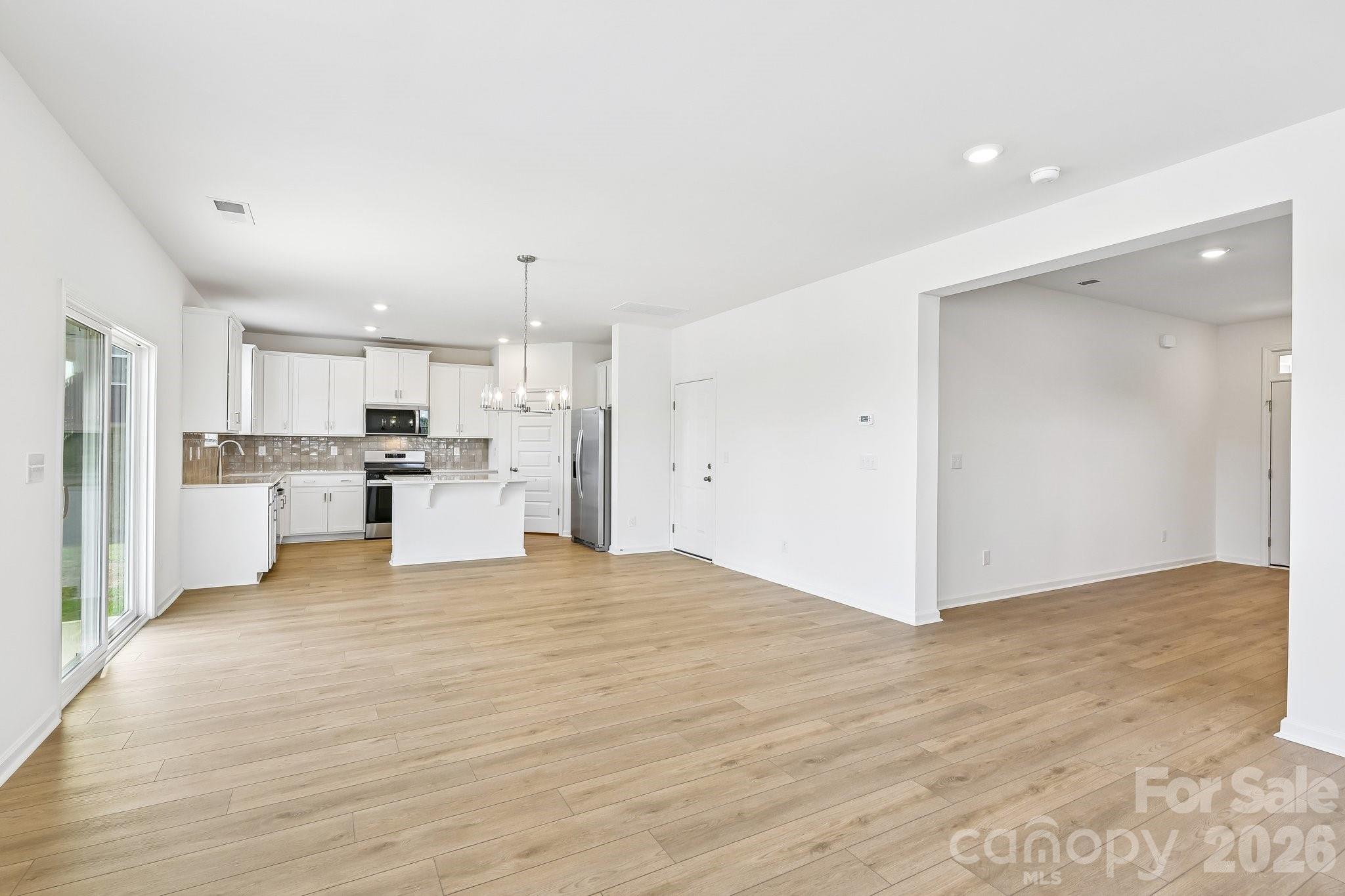 2139 Norwood Court Property Photo 6