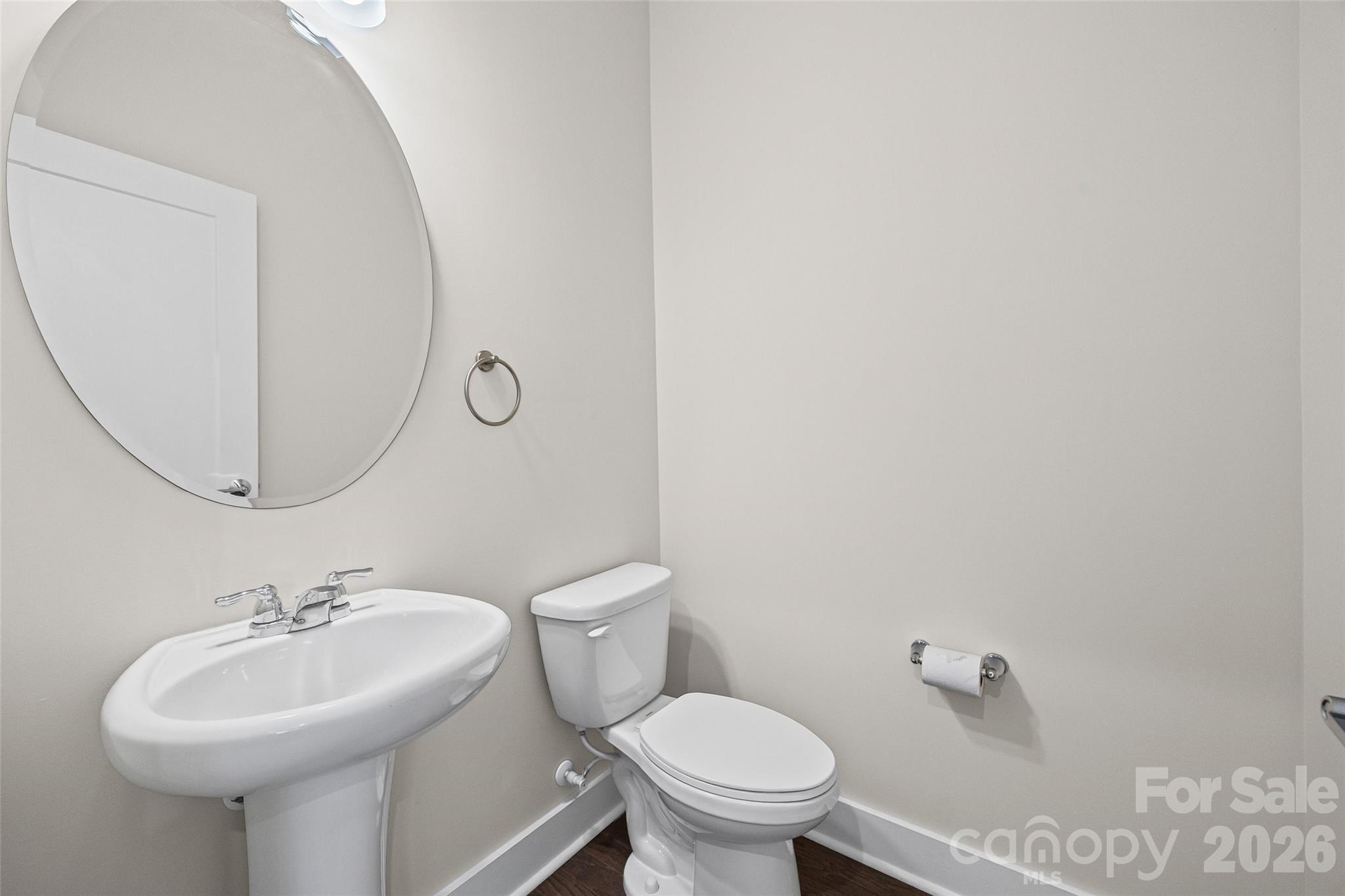 16034 Roscoe Lane Property Photo 11