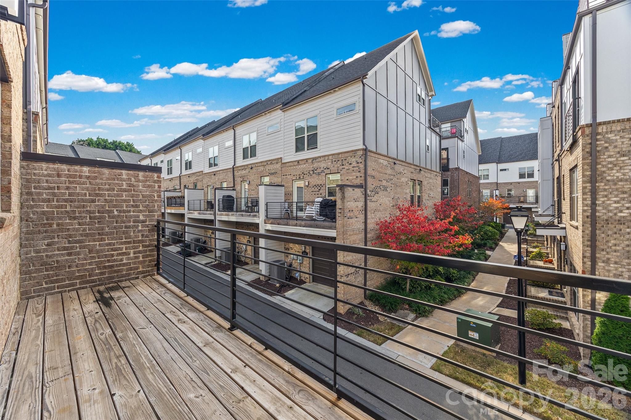 16034 Roscoe Lane Property Photo 12