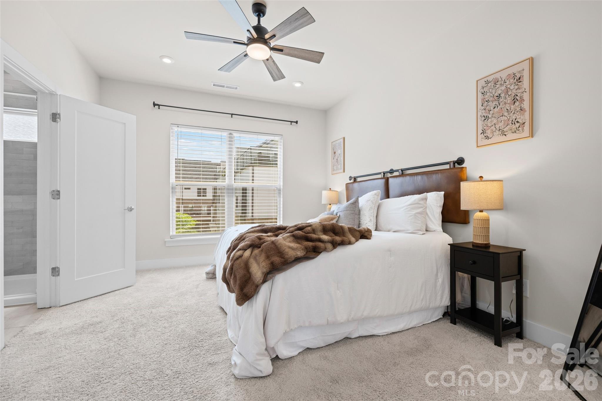 16034 Roscoe Lane Property Photo 15