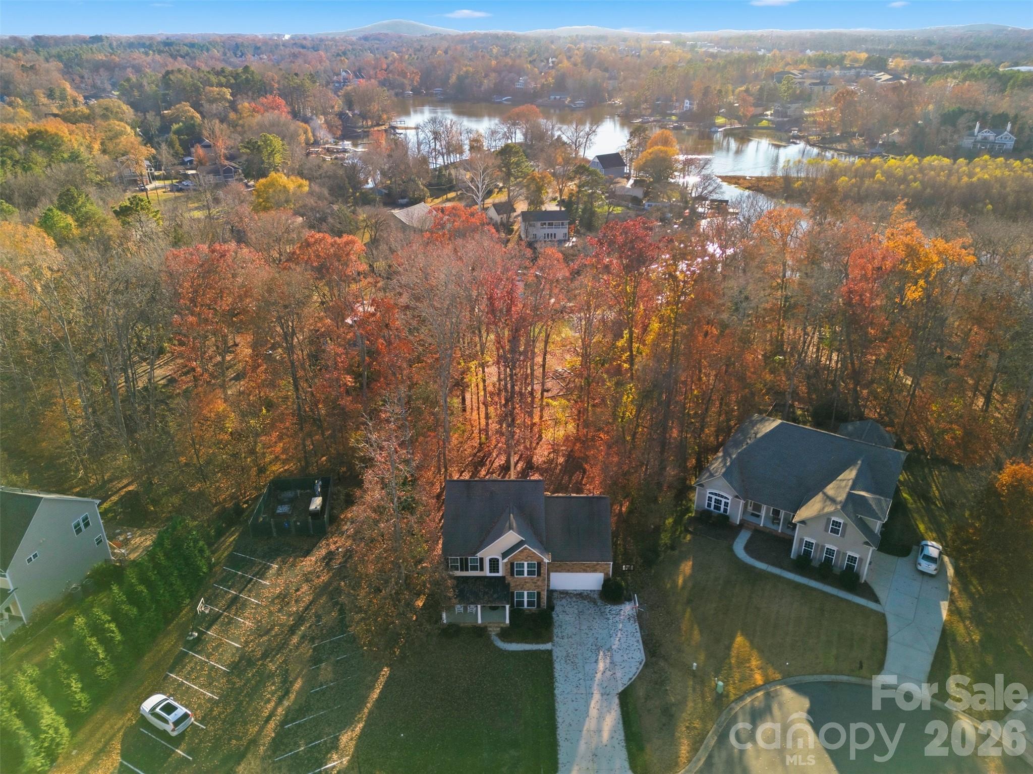 447 Leaf Arbor Court Property Photo 1