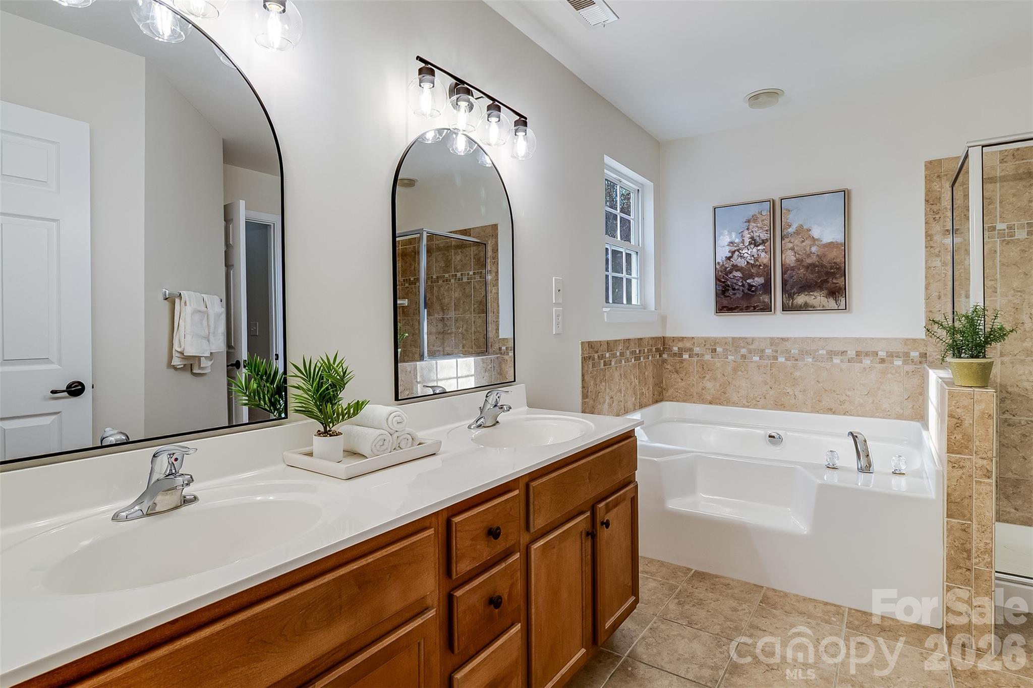 447 Leaf Arbor Court Property Photo 17