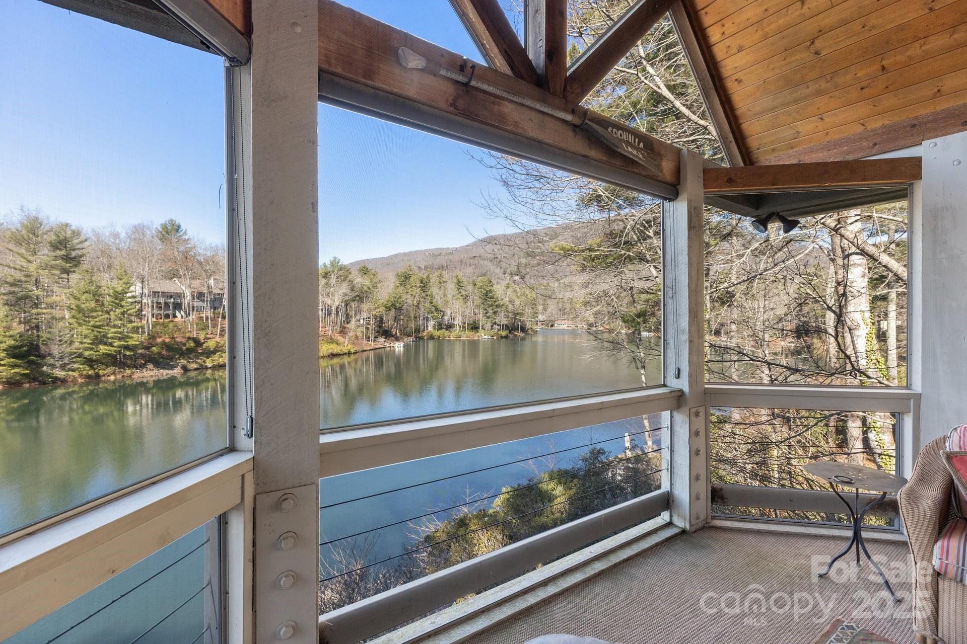 100 The Pinnacle Drive 5 Property Photo 22
