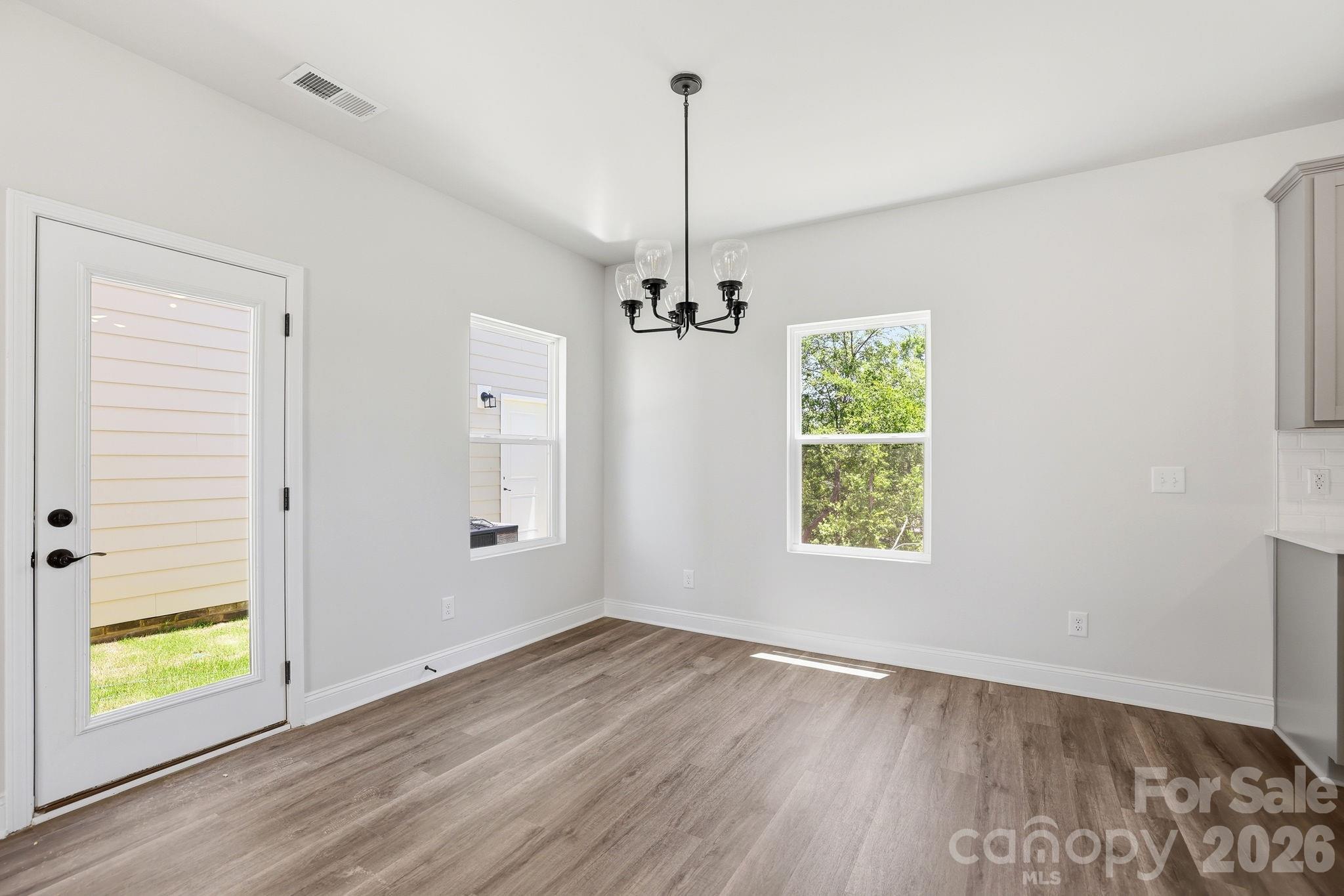4049 Grommet Court Property Photo 7