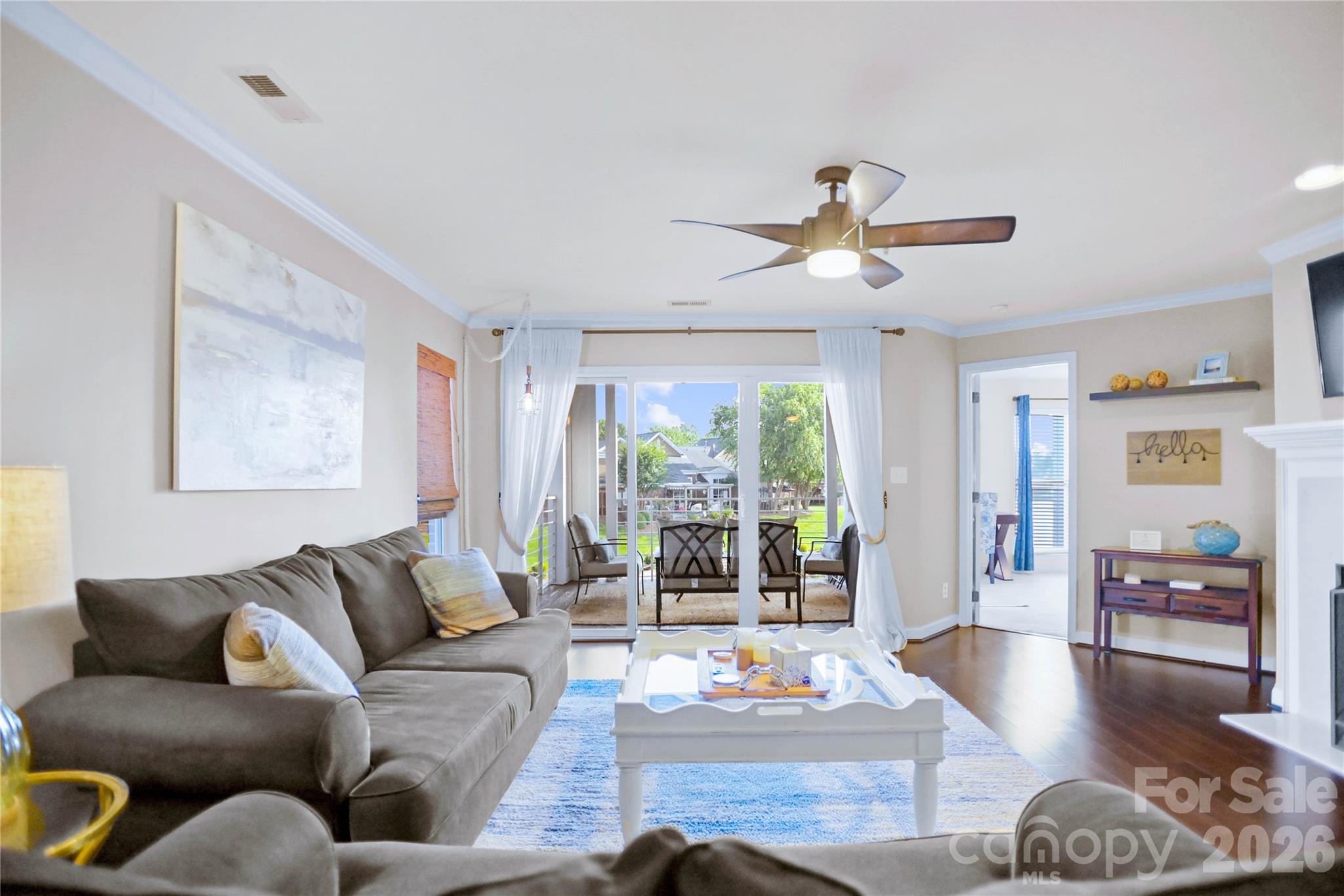 18525 Harborside Drive Property Photo 6