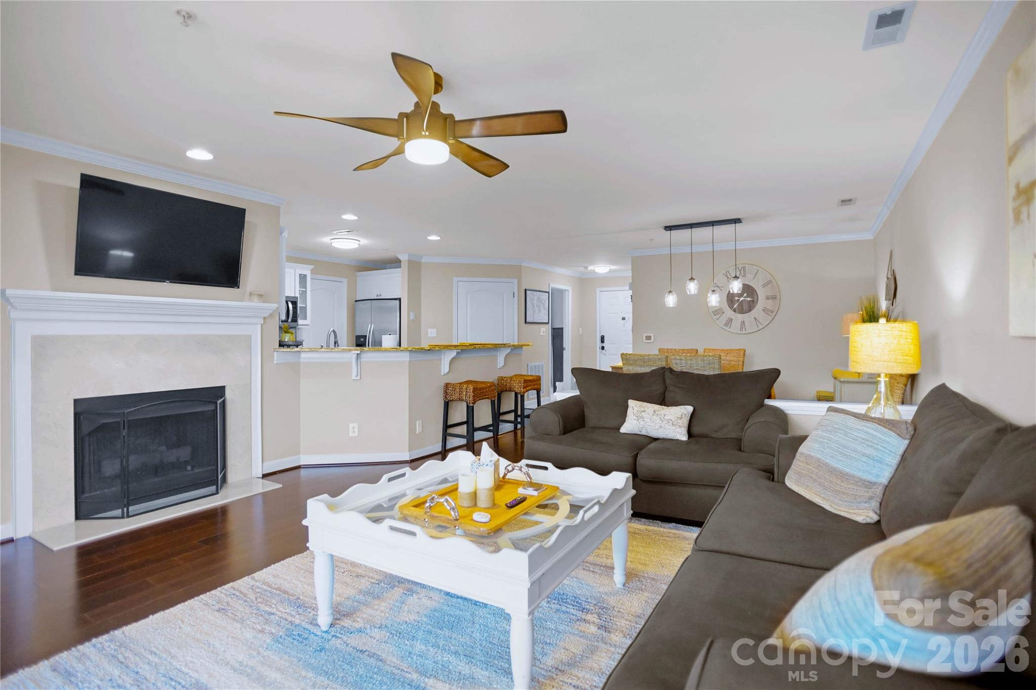 18525 Harborside Drive Property Photo 8