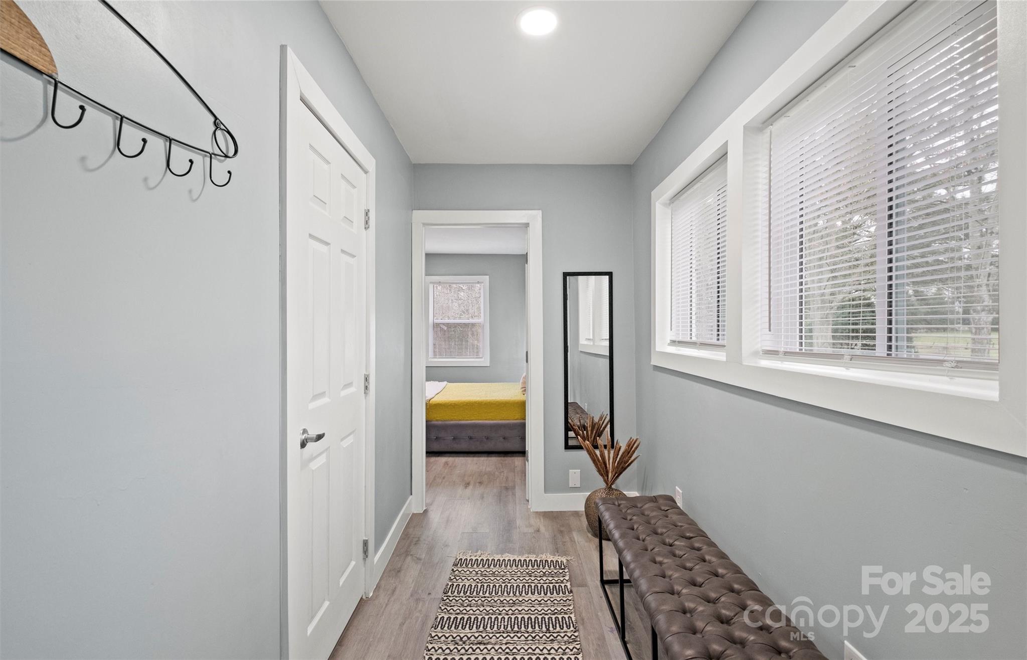 10891 Pettus Road Property Photo 10