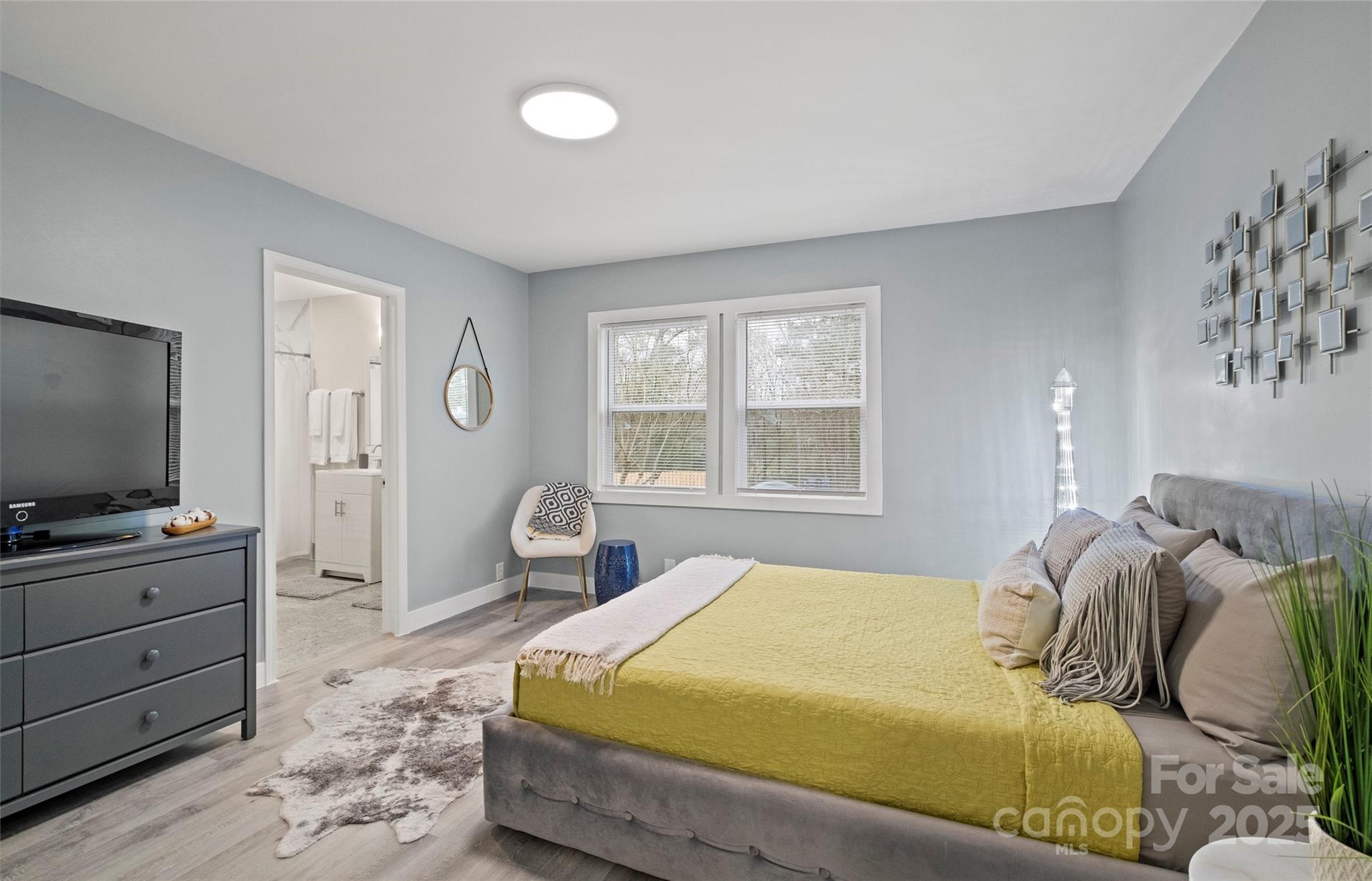 10891 Pettus Road Property Photo 12