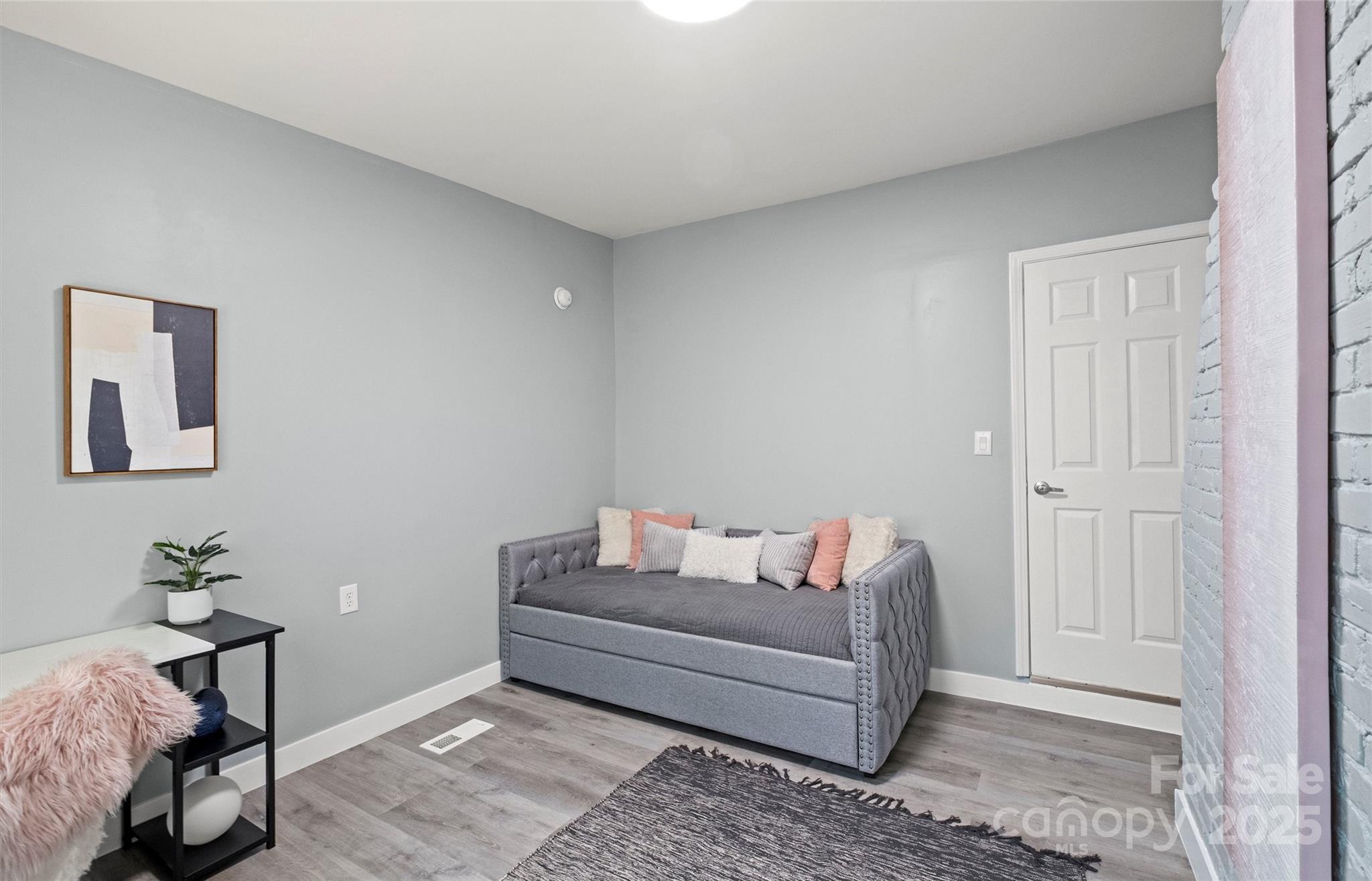10891 Pettus Road Property Photo 17