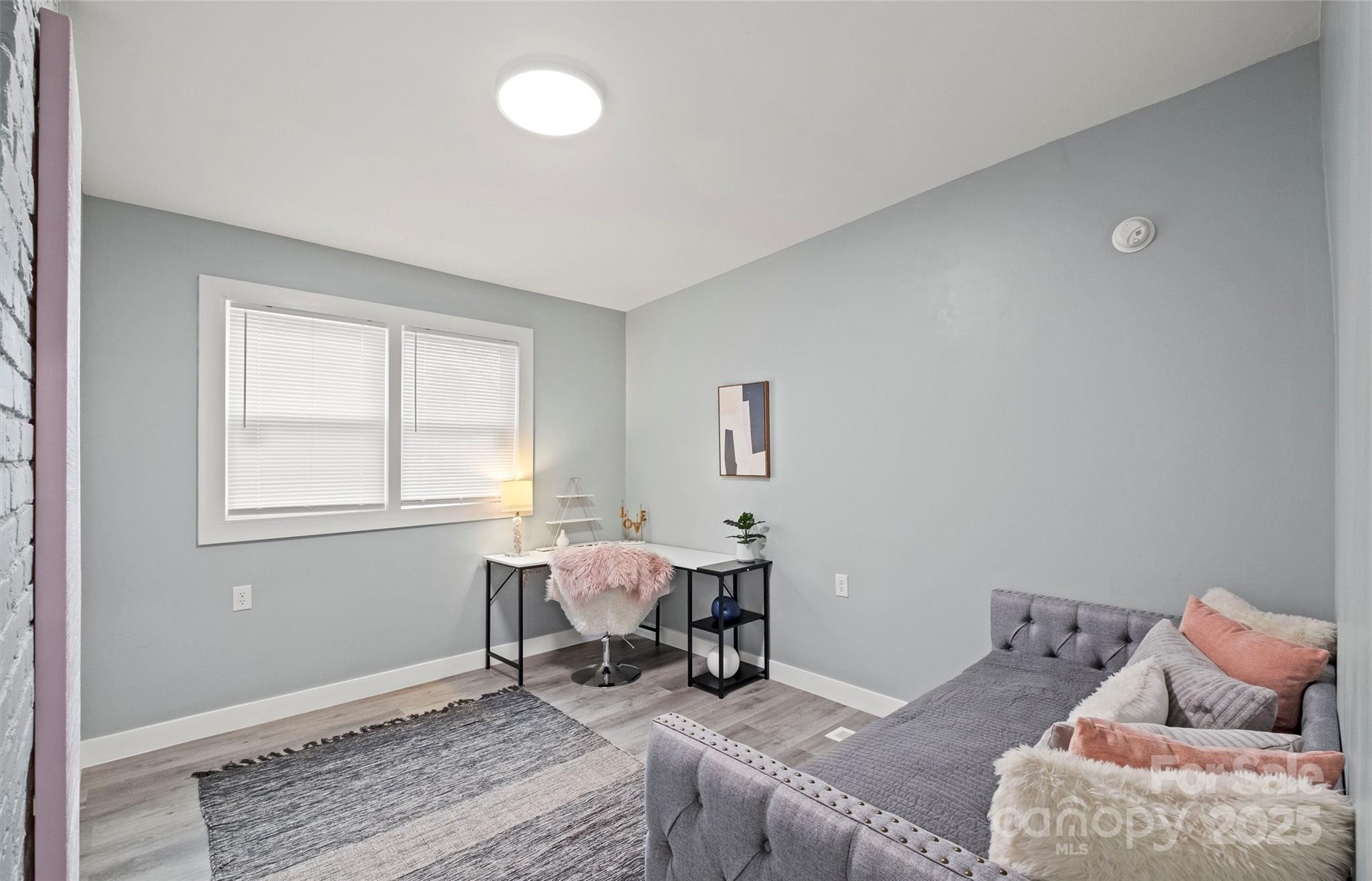 10891 Pettus Road Property Photo 18