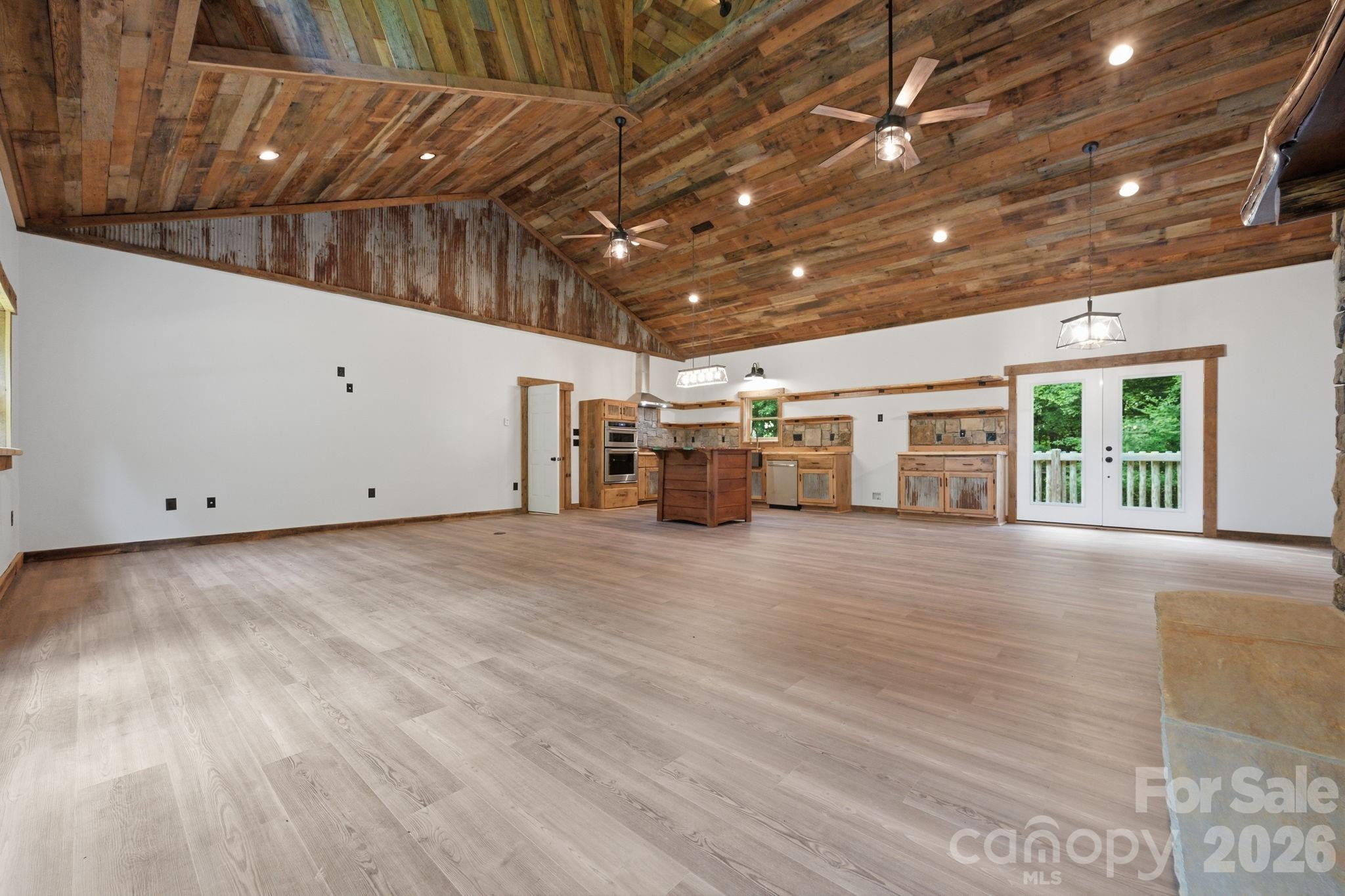 486 Hunter-lysik Way Property Photo 7