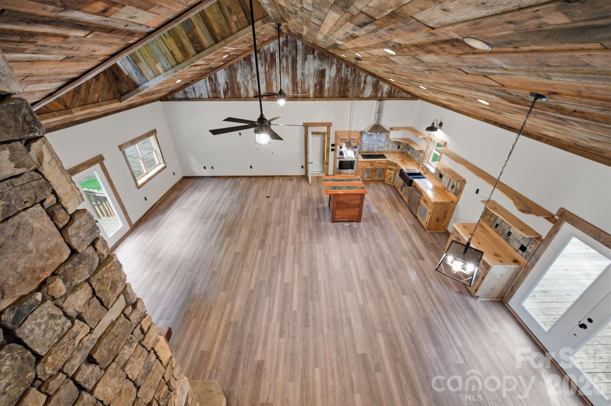 486 Hunter-lysik Way Property Photo 23