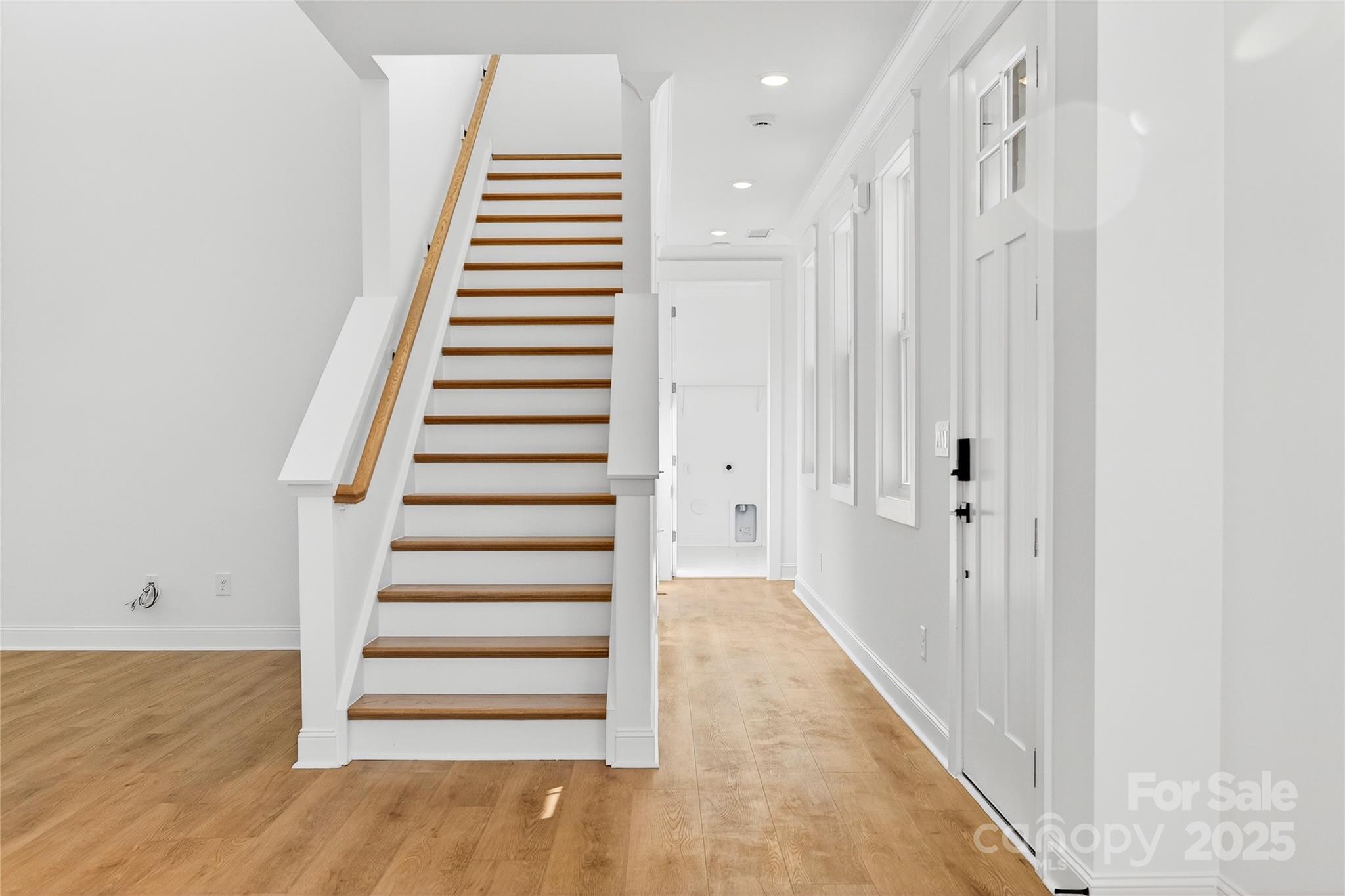 509 Zinc Drive Property Photo 2