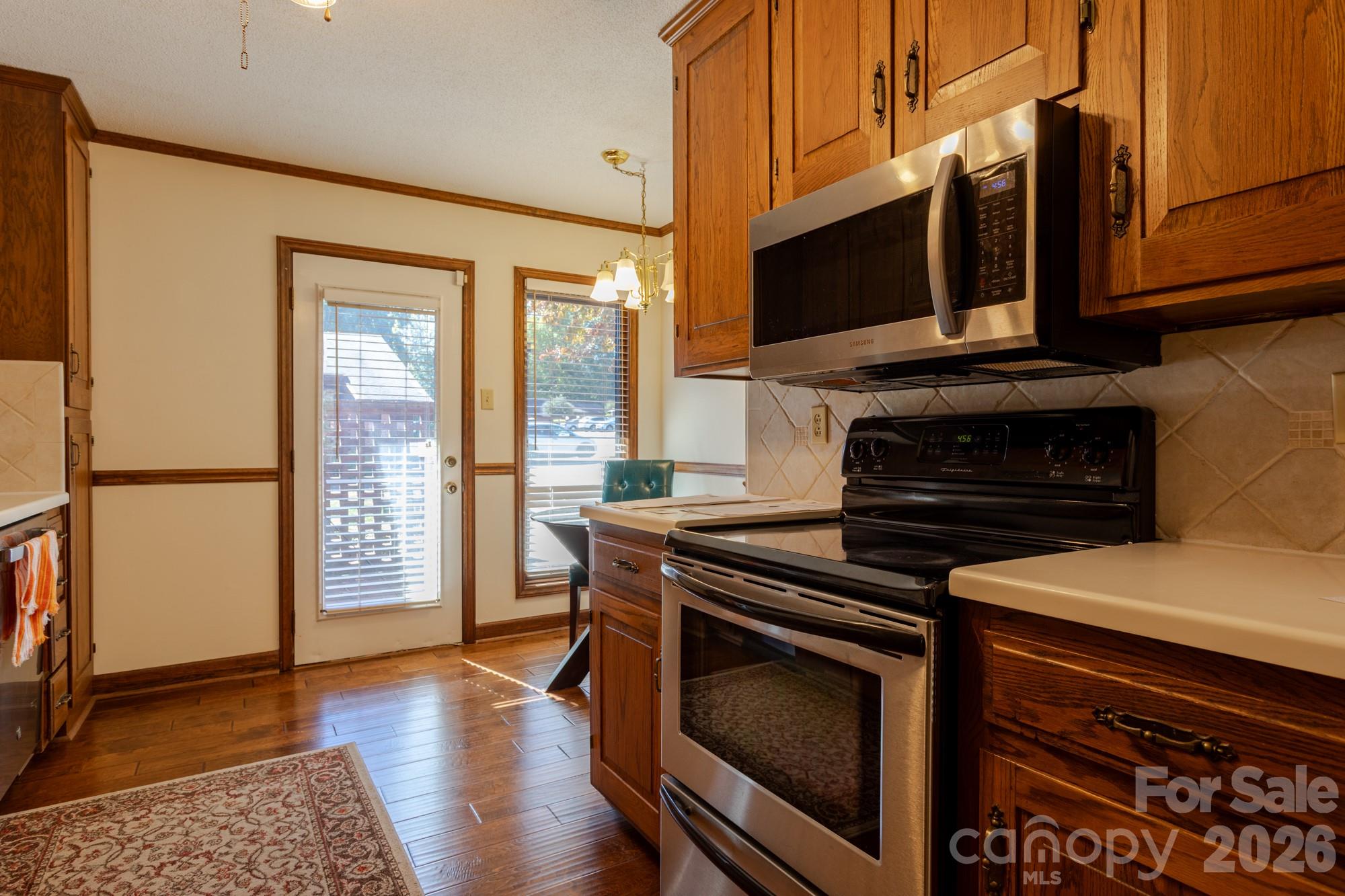 1359 Radio Road Property Photo 8