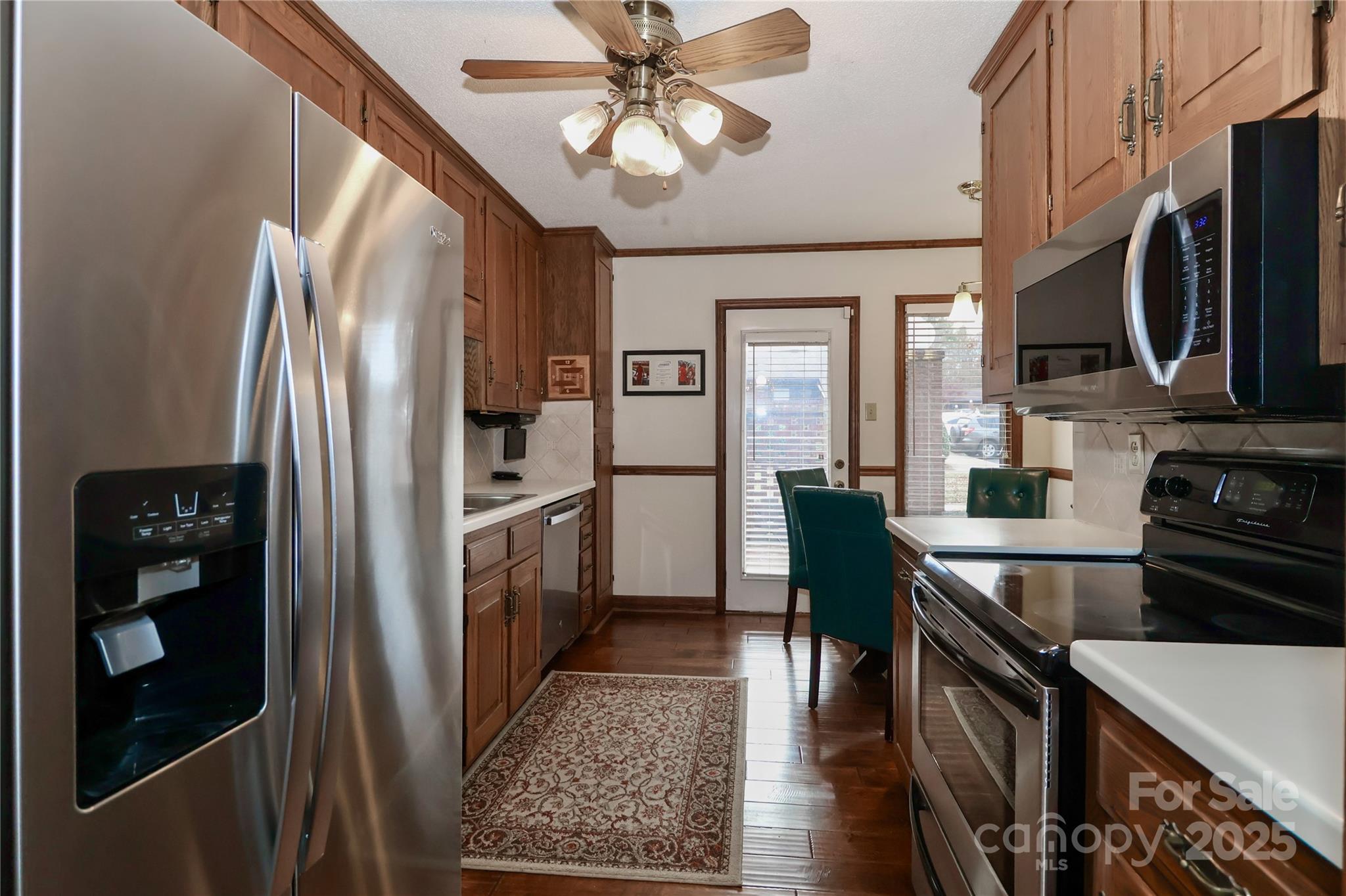 1359 Radio Road Property Photo 12