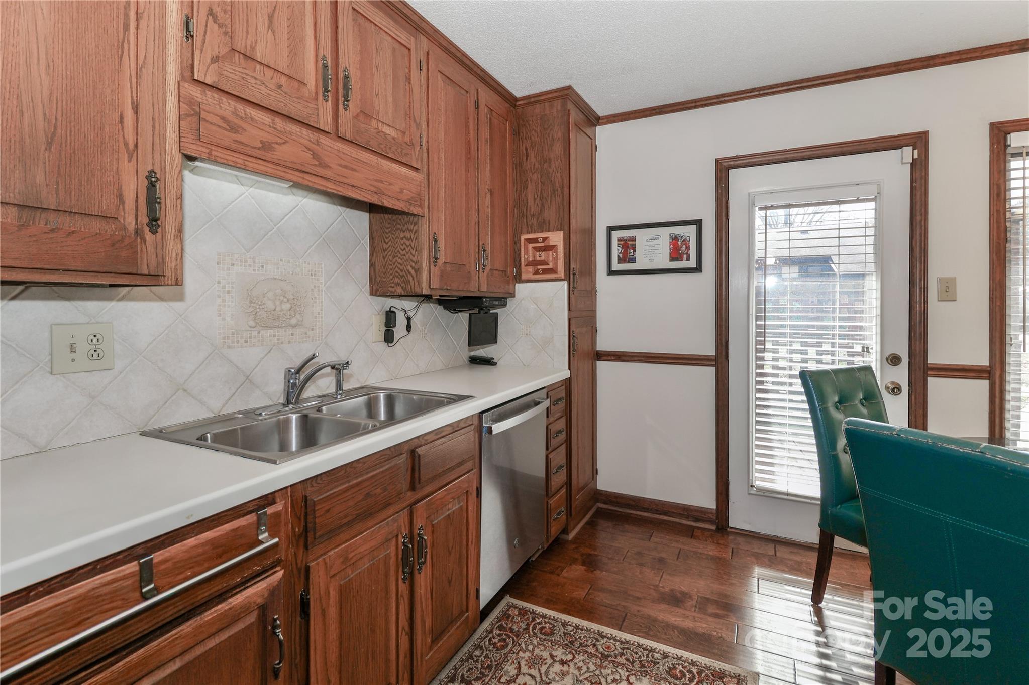 1359 Radio Road Property Photo 14