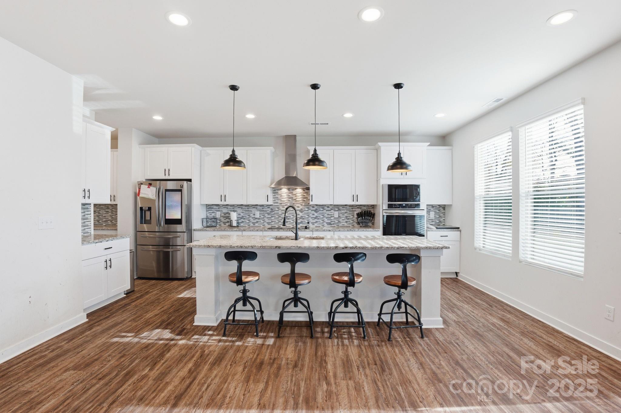 8220 Hudson Forest Drive Property Photo 8