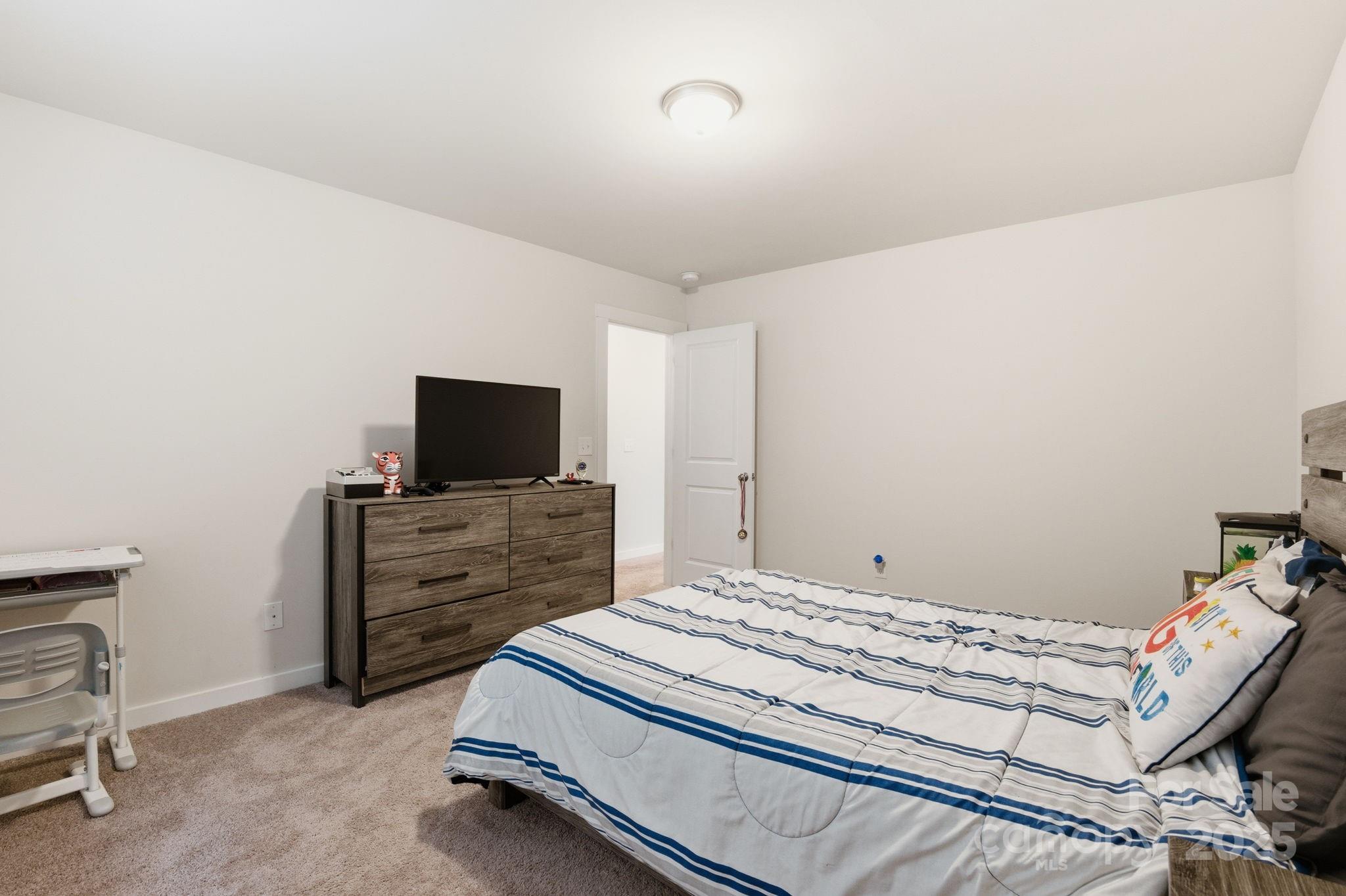 8220 Hudson Forest Drive Property Photo 26