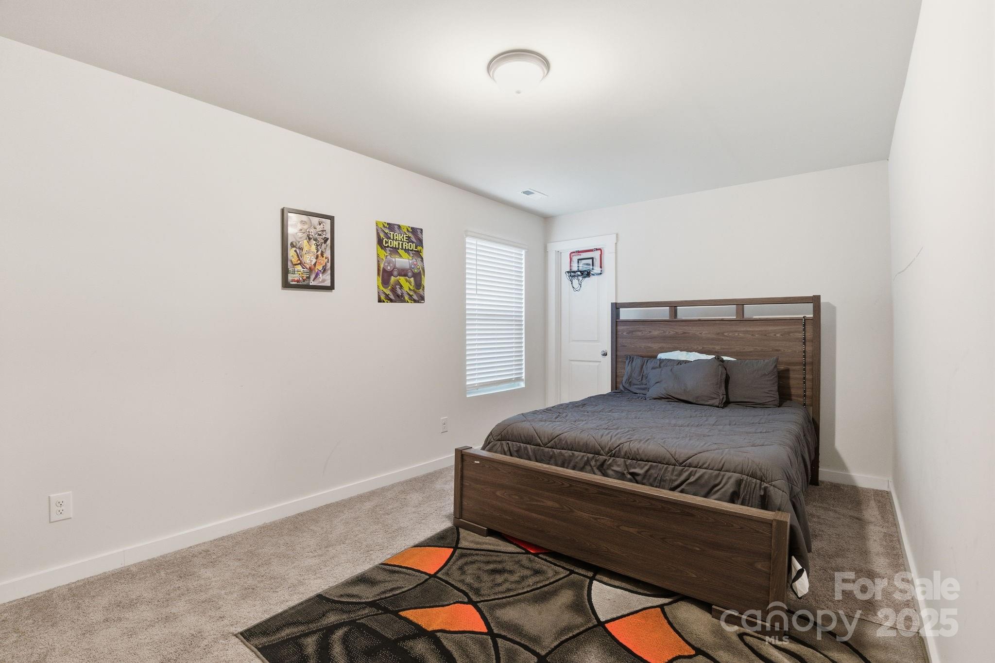 8220 Hudson Forest Drive Property Photo 27