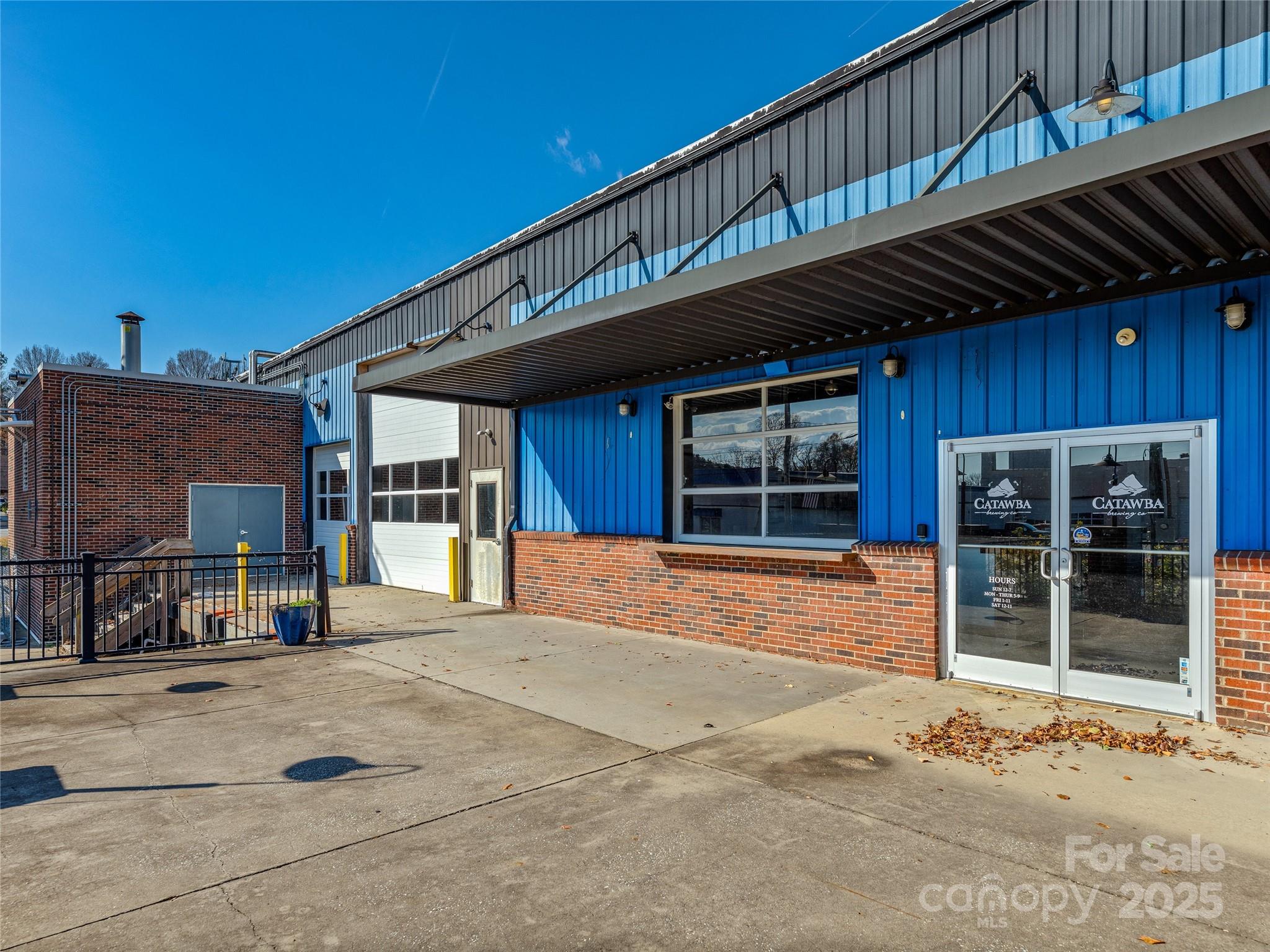 212 S Green Street Property Photo 10