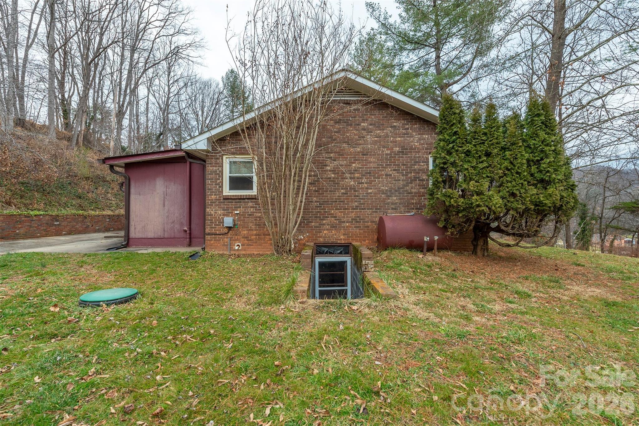 175 & 179 River Lane Property Photo 5