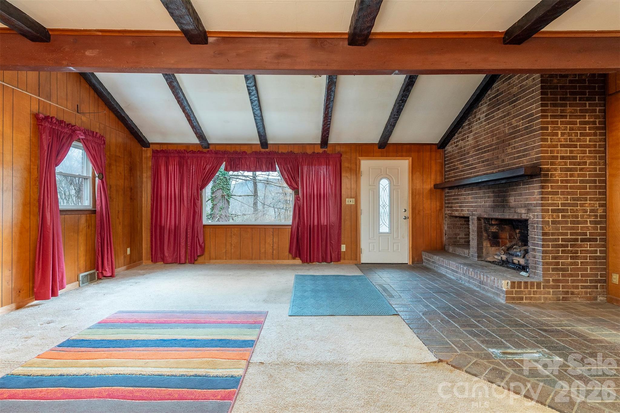 175 & 179 River Lane Property Photo 6