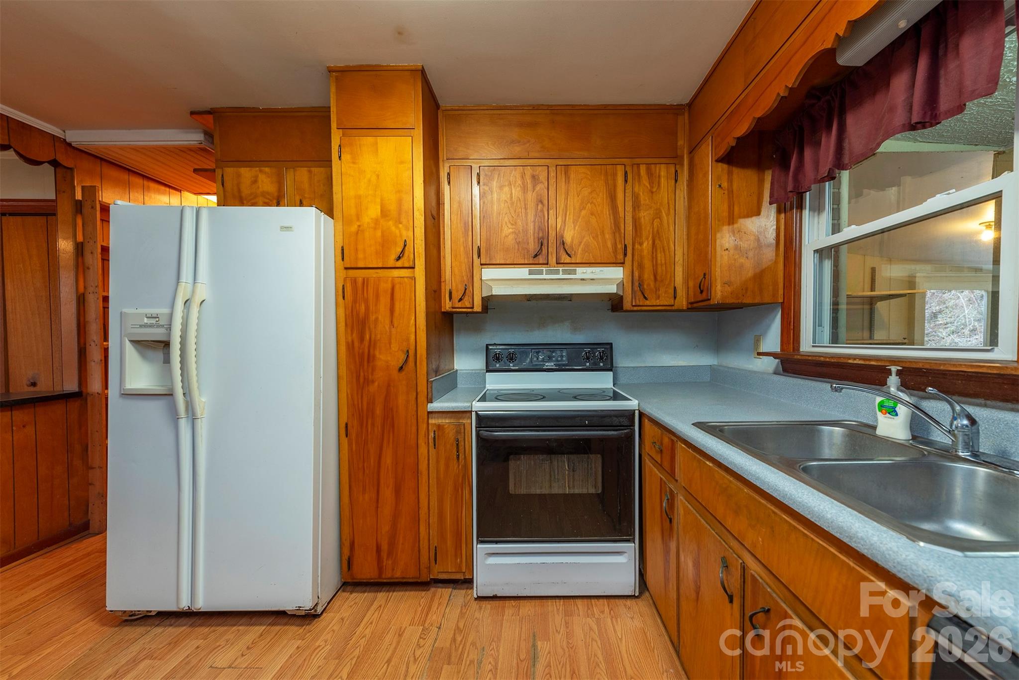 175 & 179 River Lane Property Photo 12