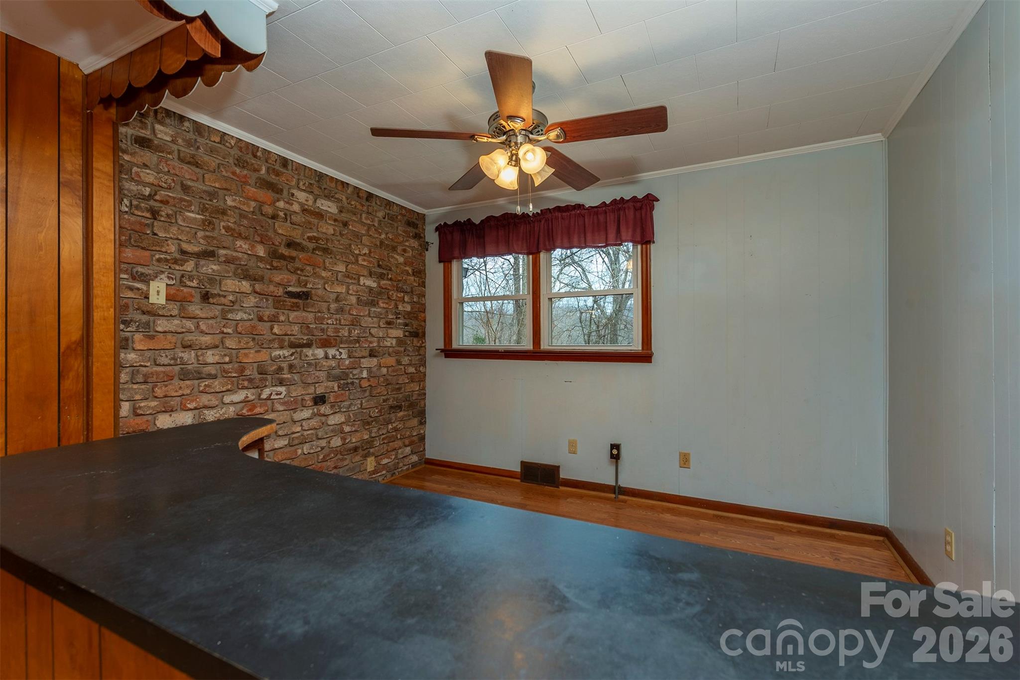 175 & 179 River Lane Property Photo 13