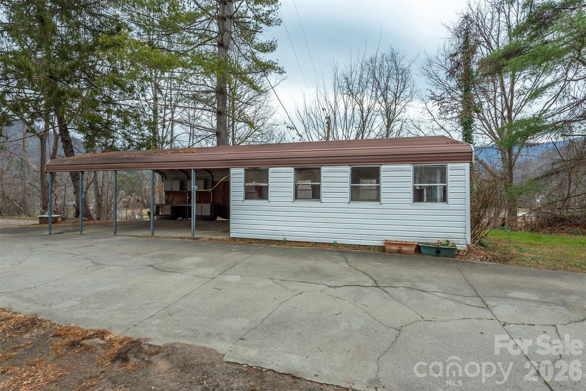 175 & 179 River Lane Property Photo 30