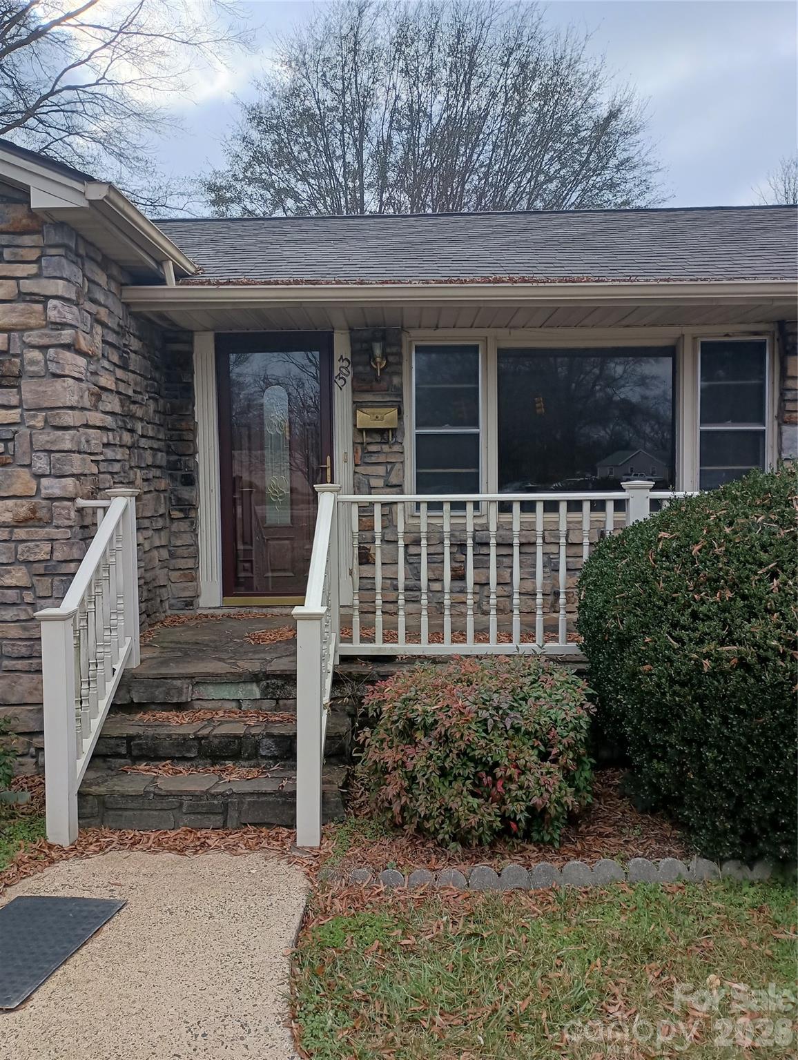 1303 W Dixon Boulevard Property Photo 6