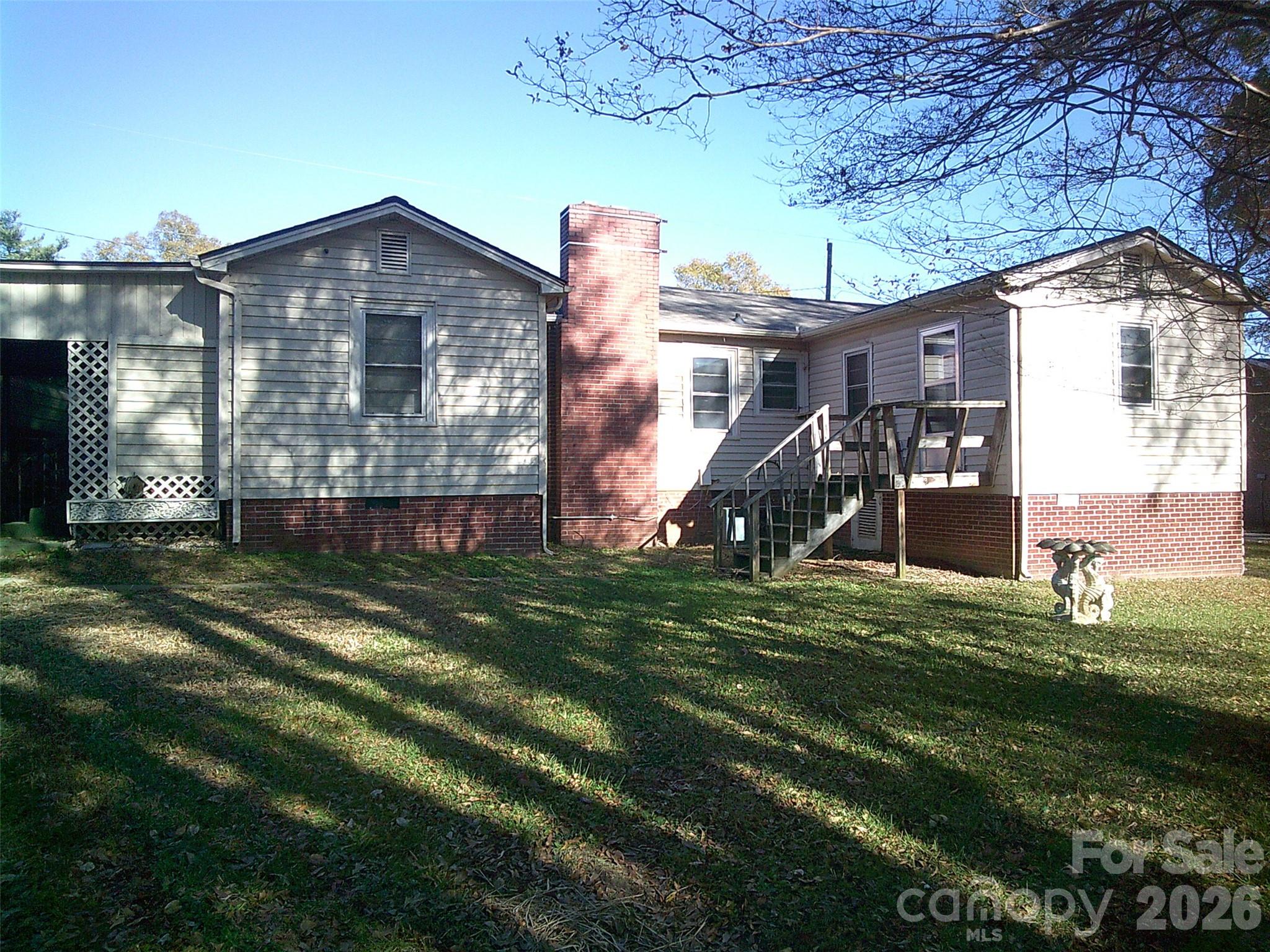 1303 W Dixon Boulevard Property Photo 31