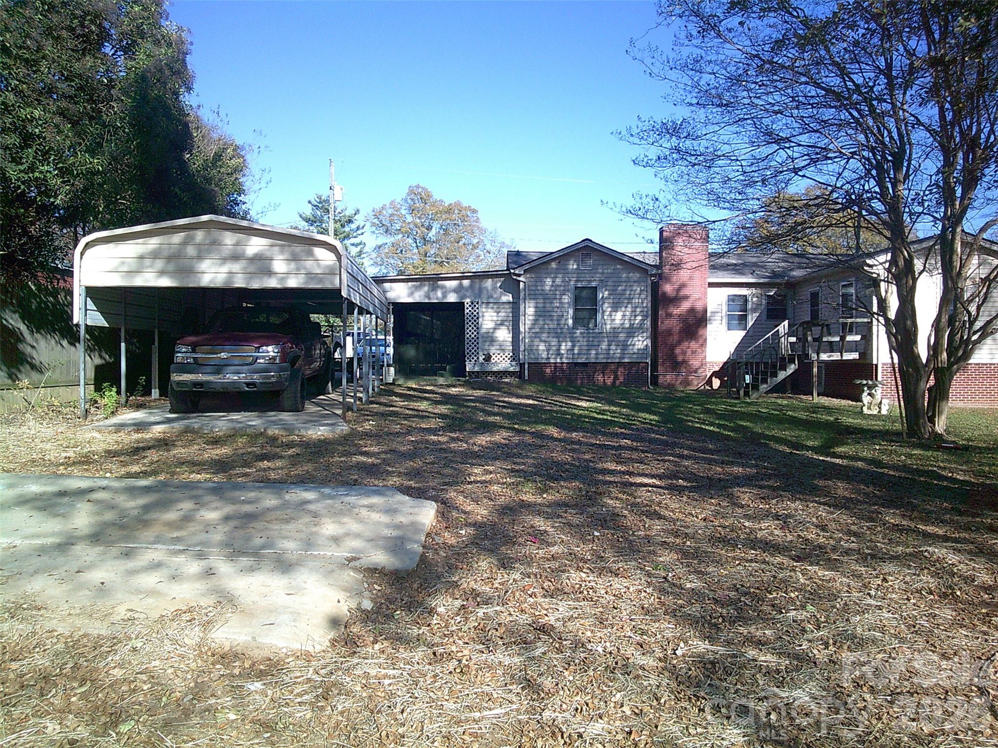 1303 W Dixon Boulevard Property Photo 37