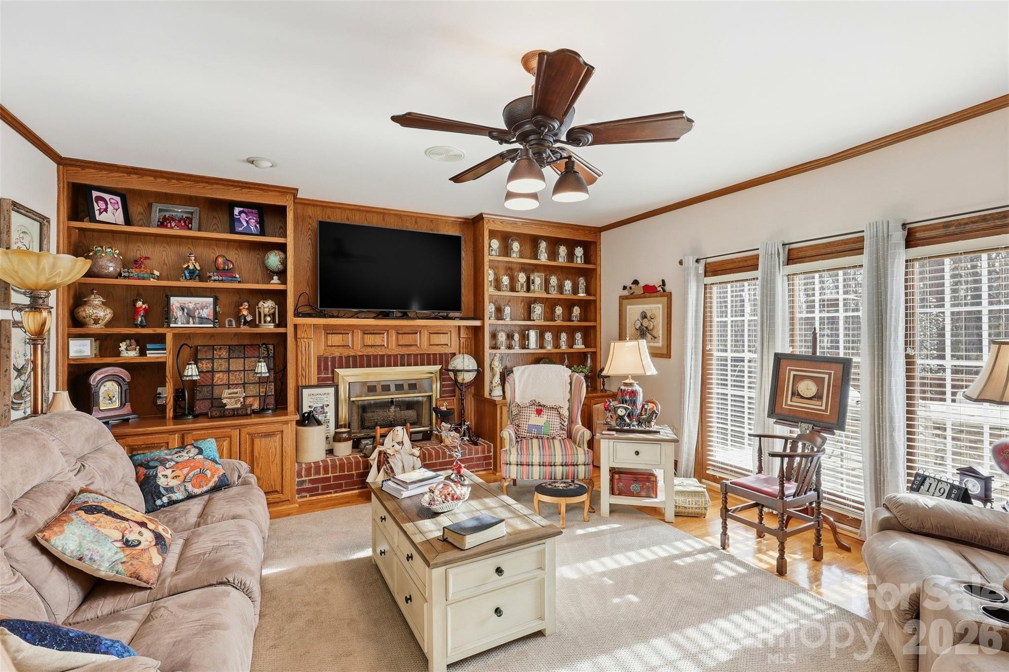 1600 Thornhill Drive Property Photo 6