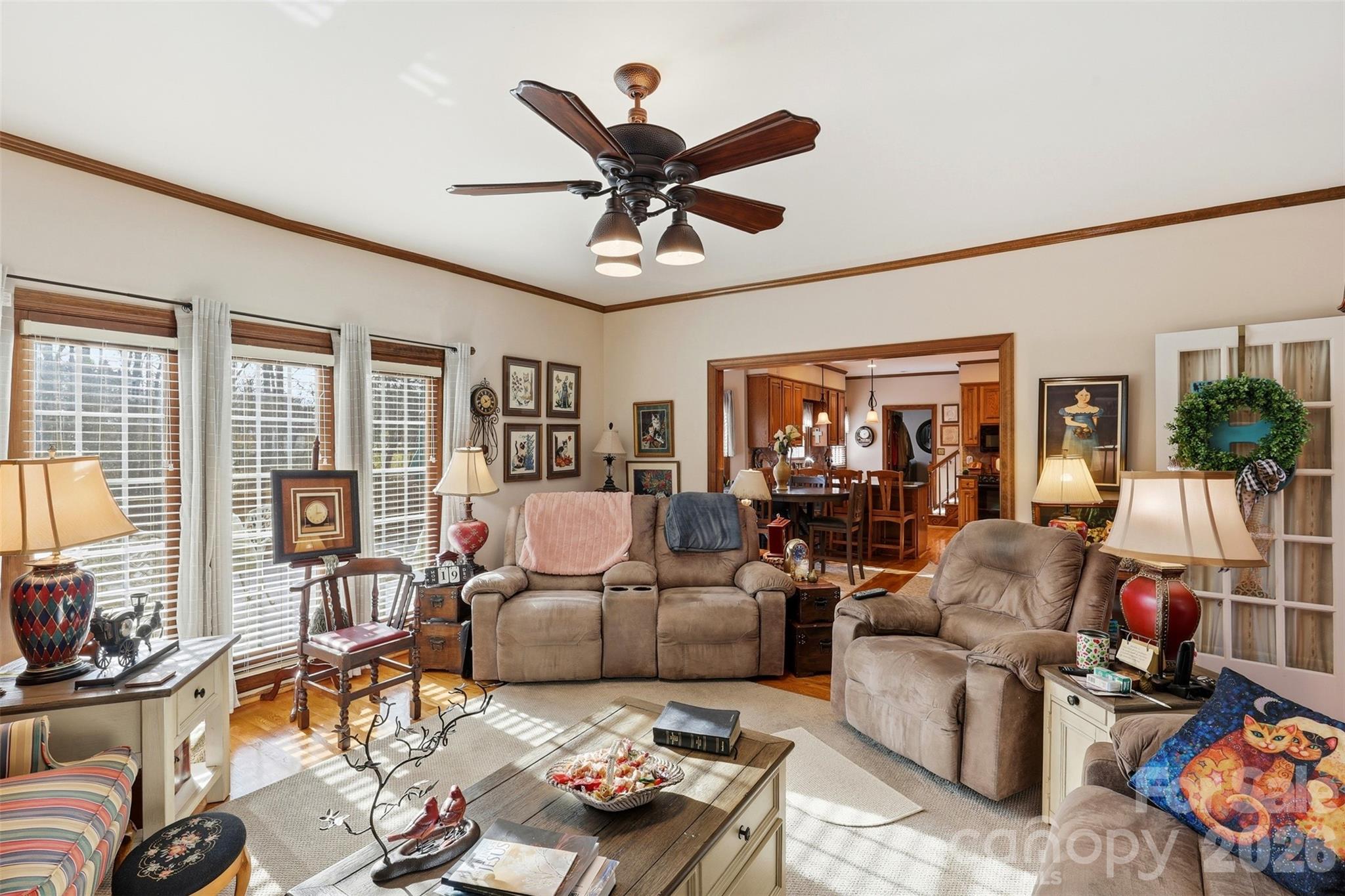 1600 Thornhill Drive Property Photo 8