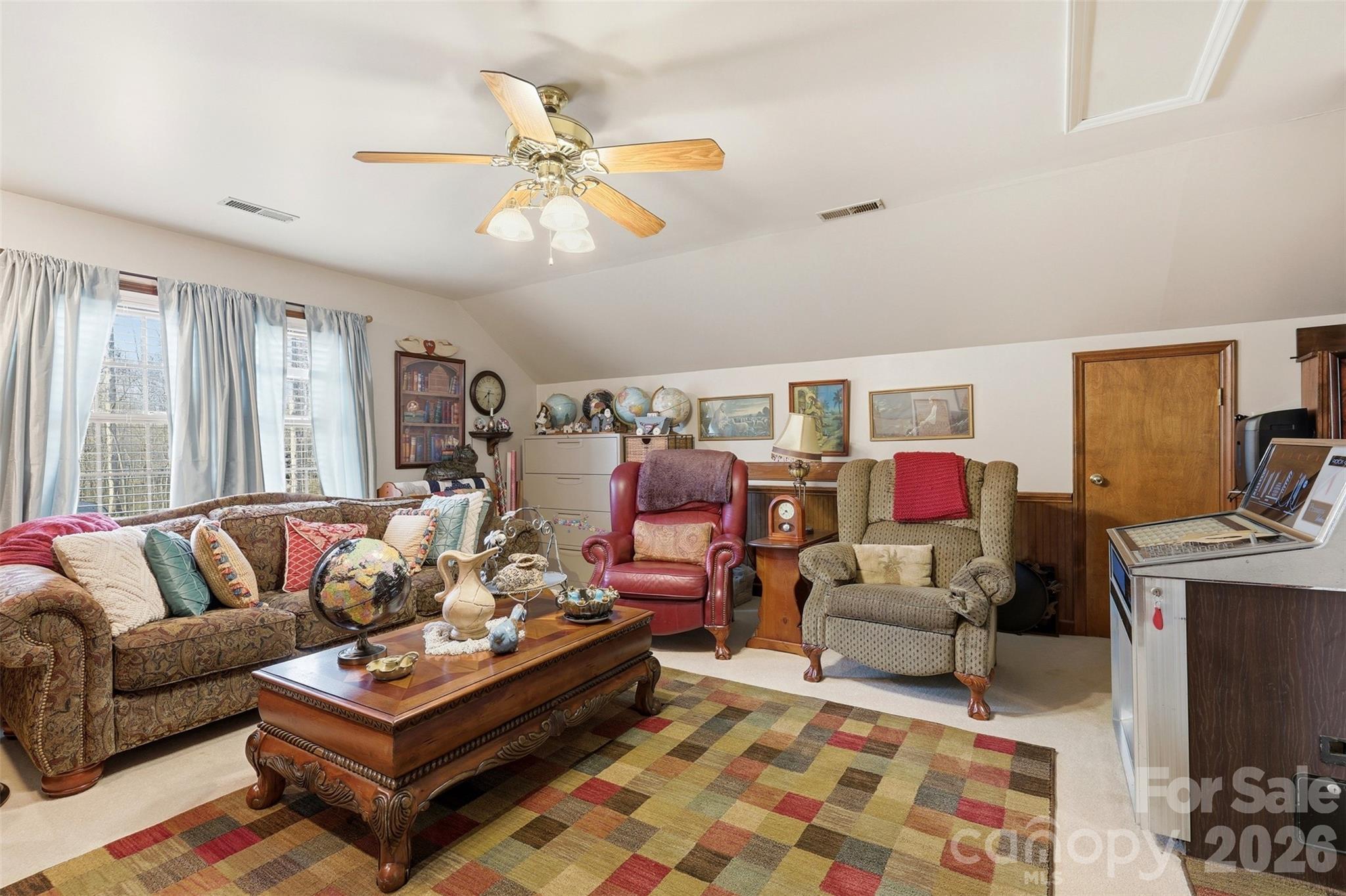 1600 Thornhill Drive Property Photo 26