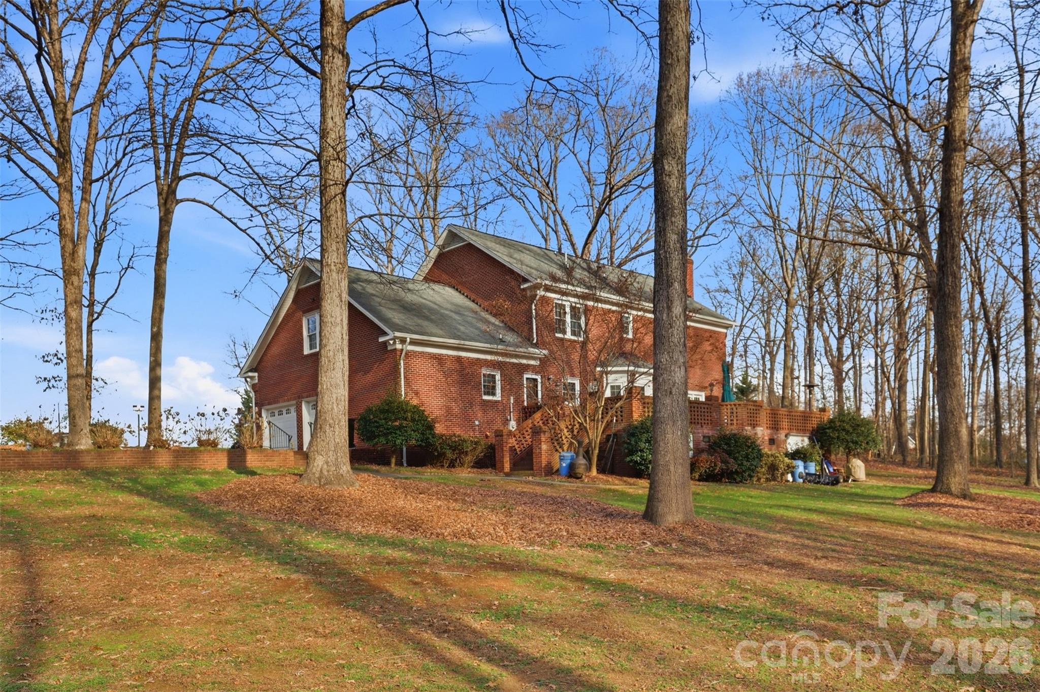 1600 Thornhill Drive Property Photo 32
