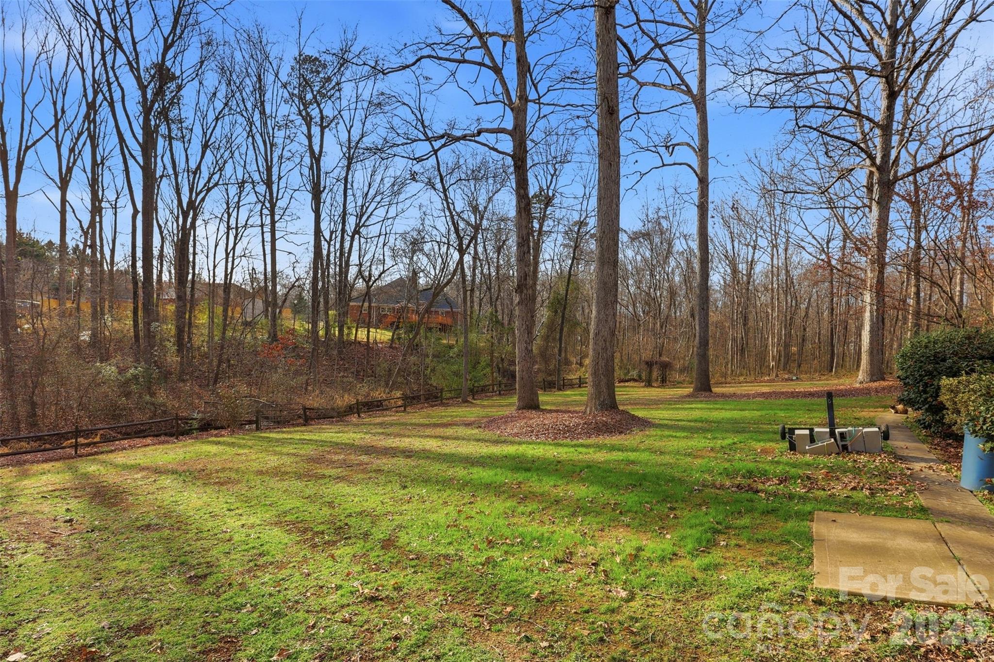 1600 Thornhill Drive Property Photo 37