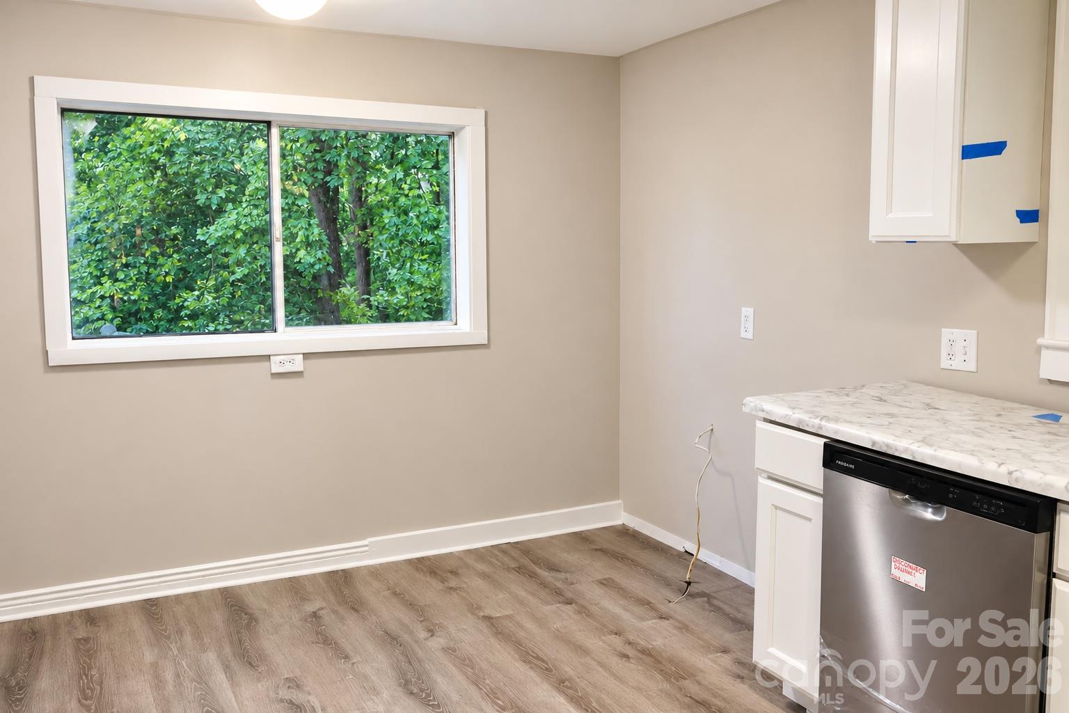 704 Earl Road Property Photo 7