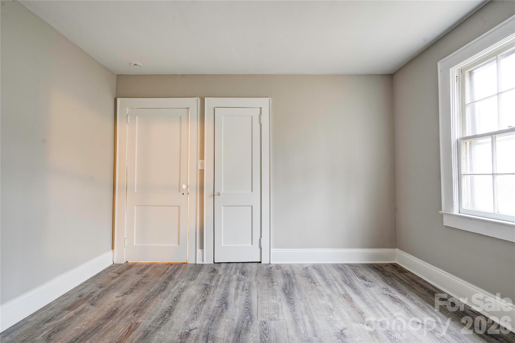 704 Earl Road Property Photo 8