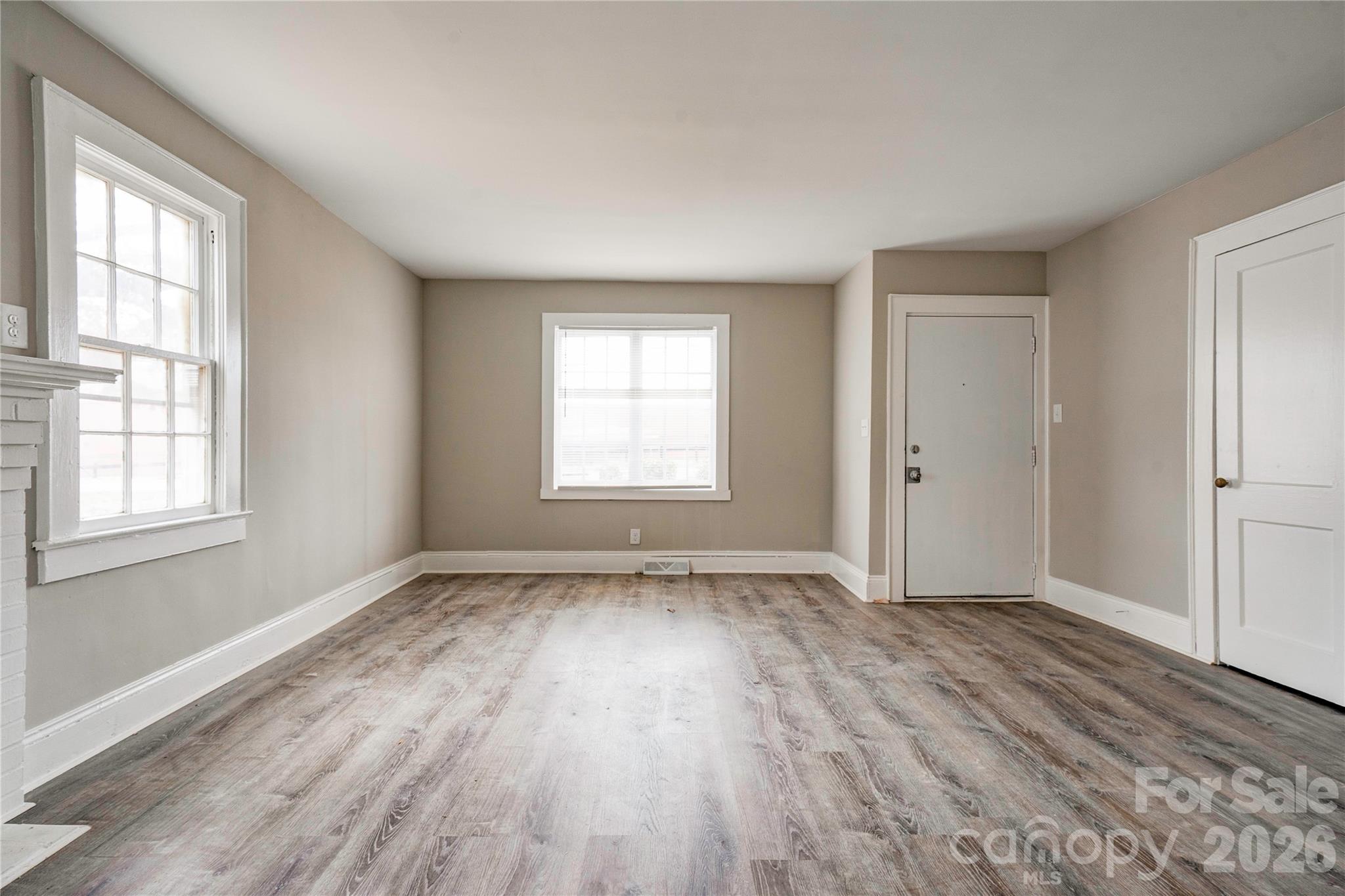704 Earl Road Property Photo 12