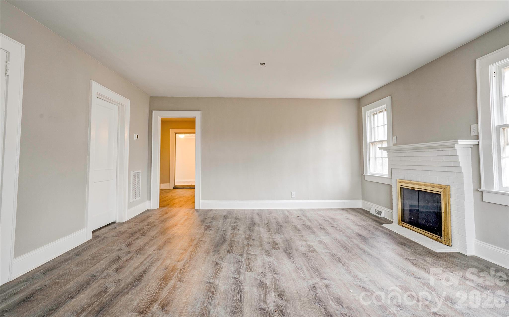 704 Earl Road Property Photo 14