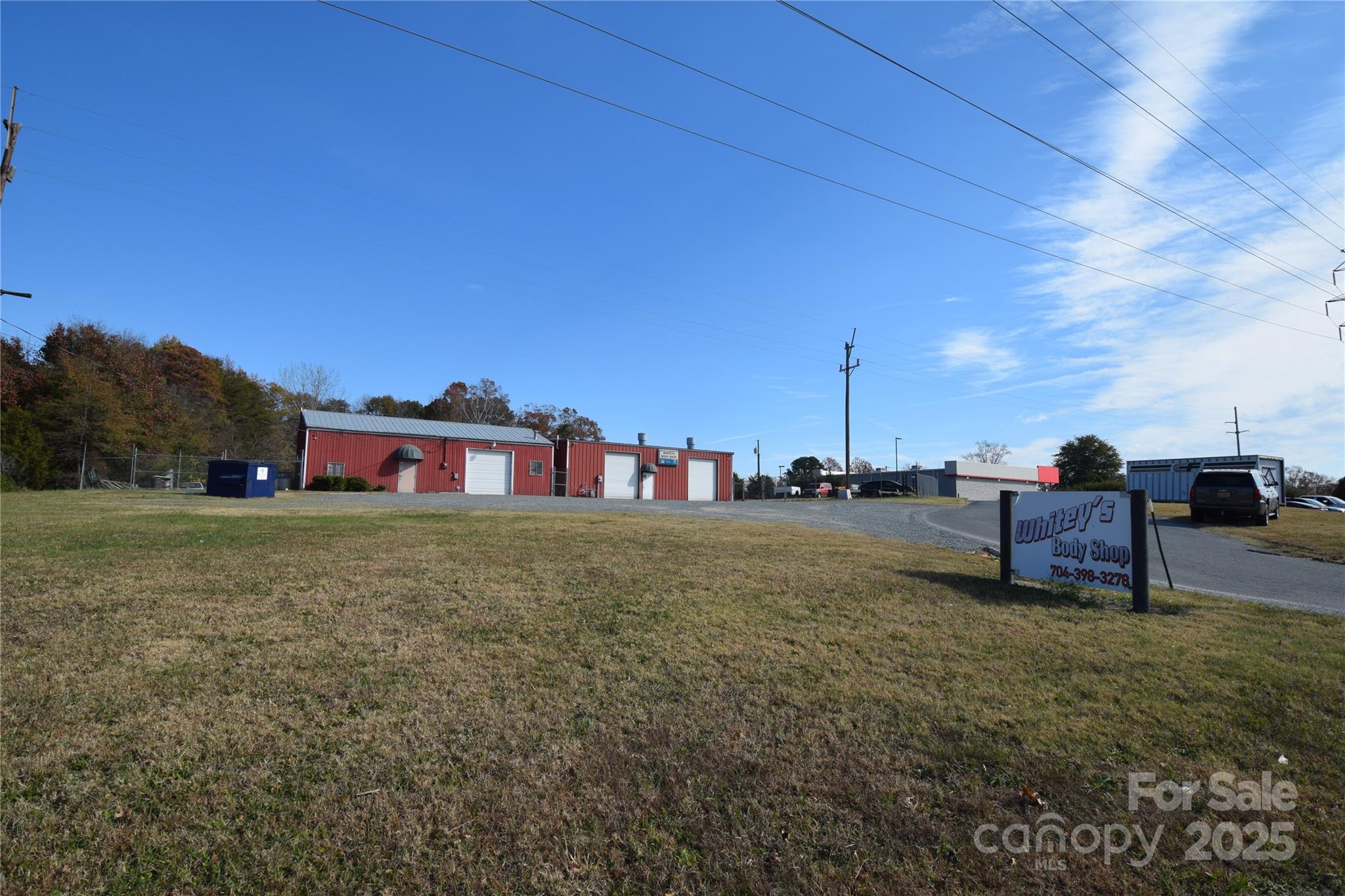 10310 Rozzelles Ferry Road Property Photo 3