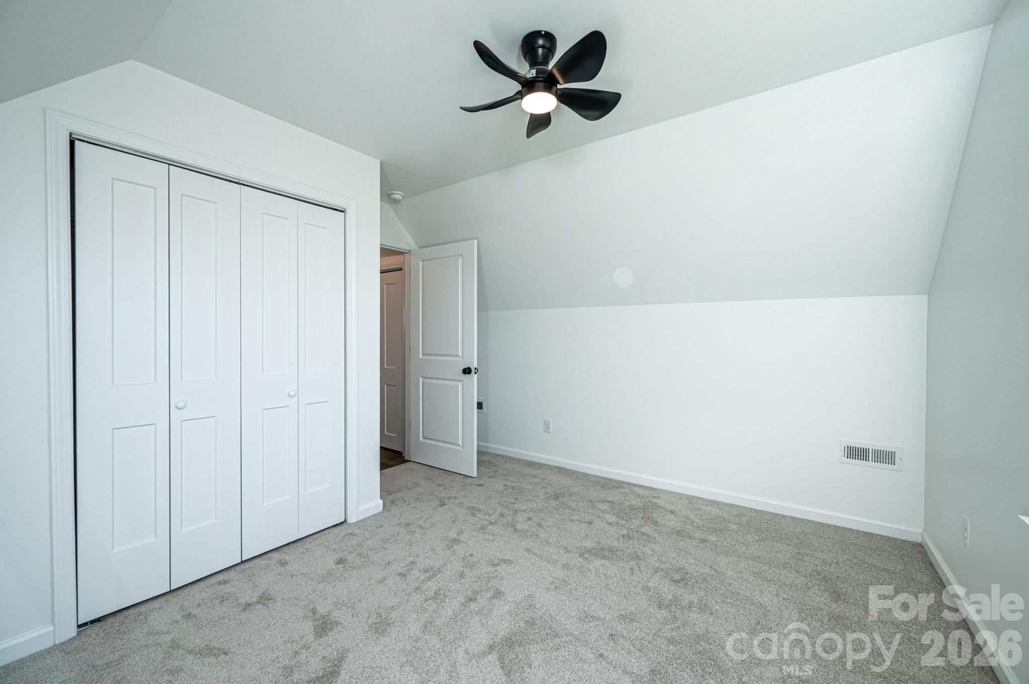 200 N Center Street Property Photo 19