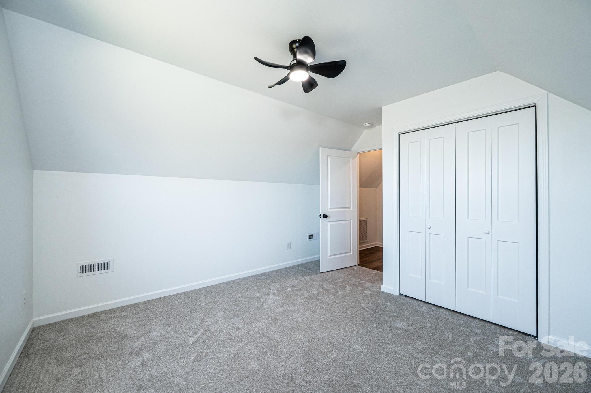 200 N Center Street Property Photo 21