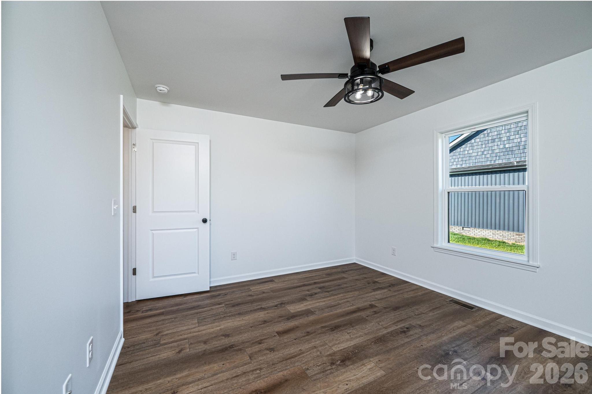 200 N Center Street Property Photo 22