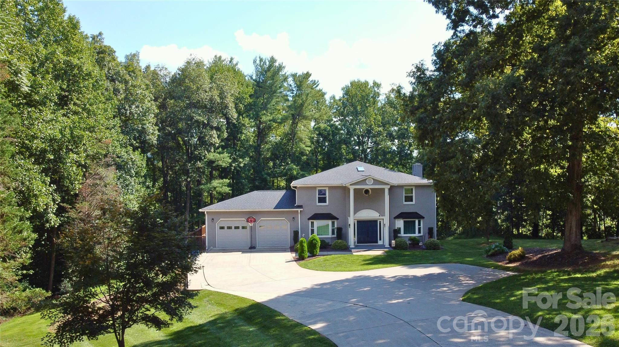 2193 Hawthorne Lane Property Photo 45