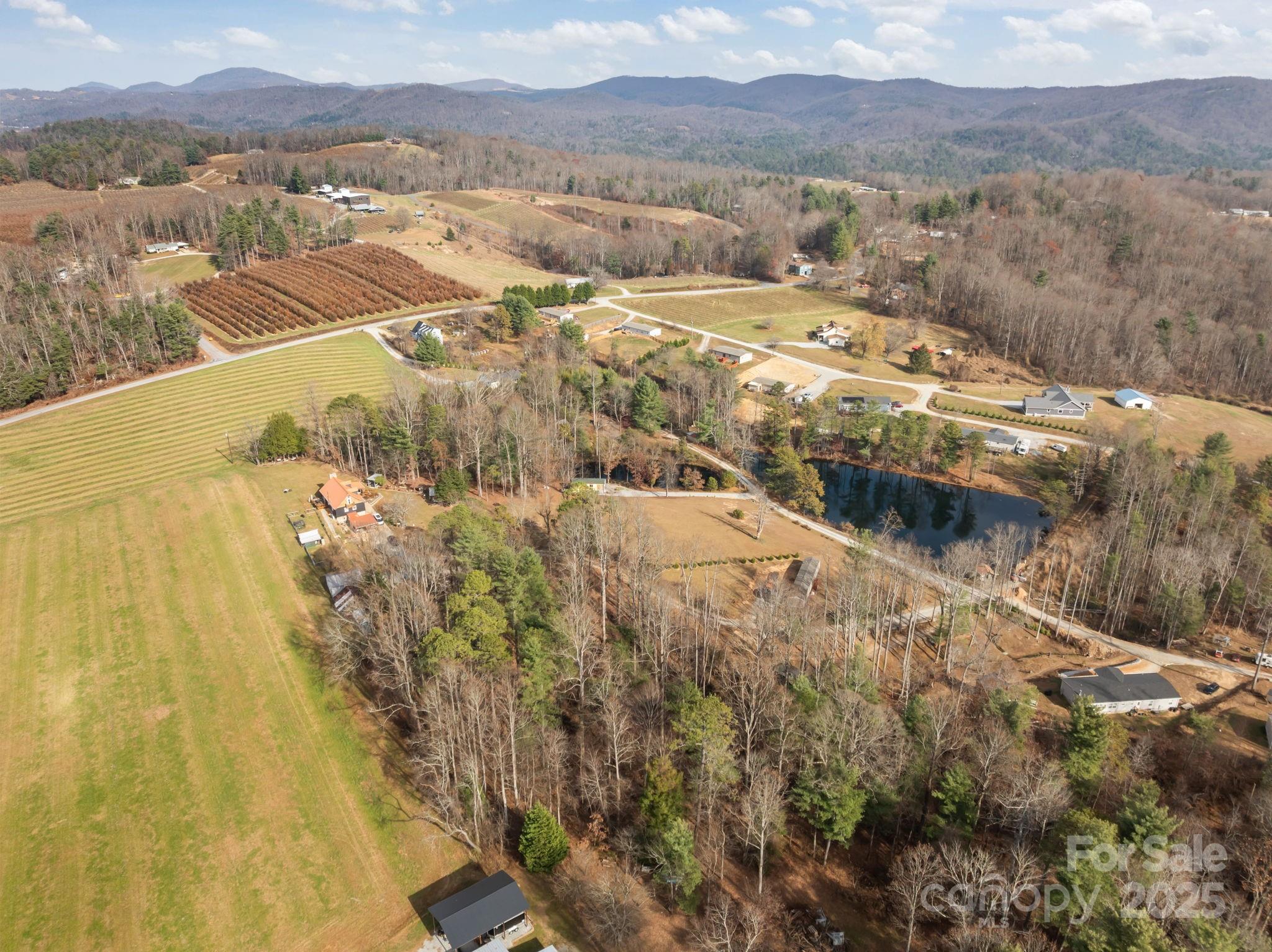 99999 Twin Lakes Drive Property Photo 8