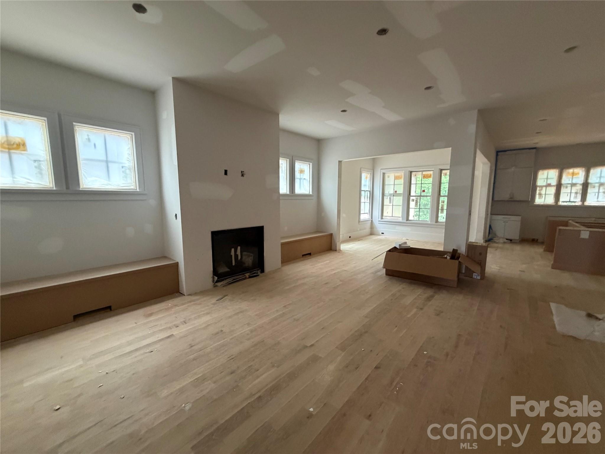 4201 Commonwealth Avenue Property Photo 6