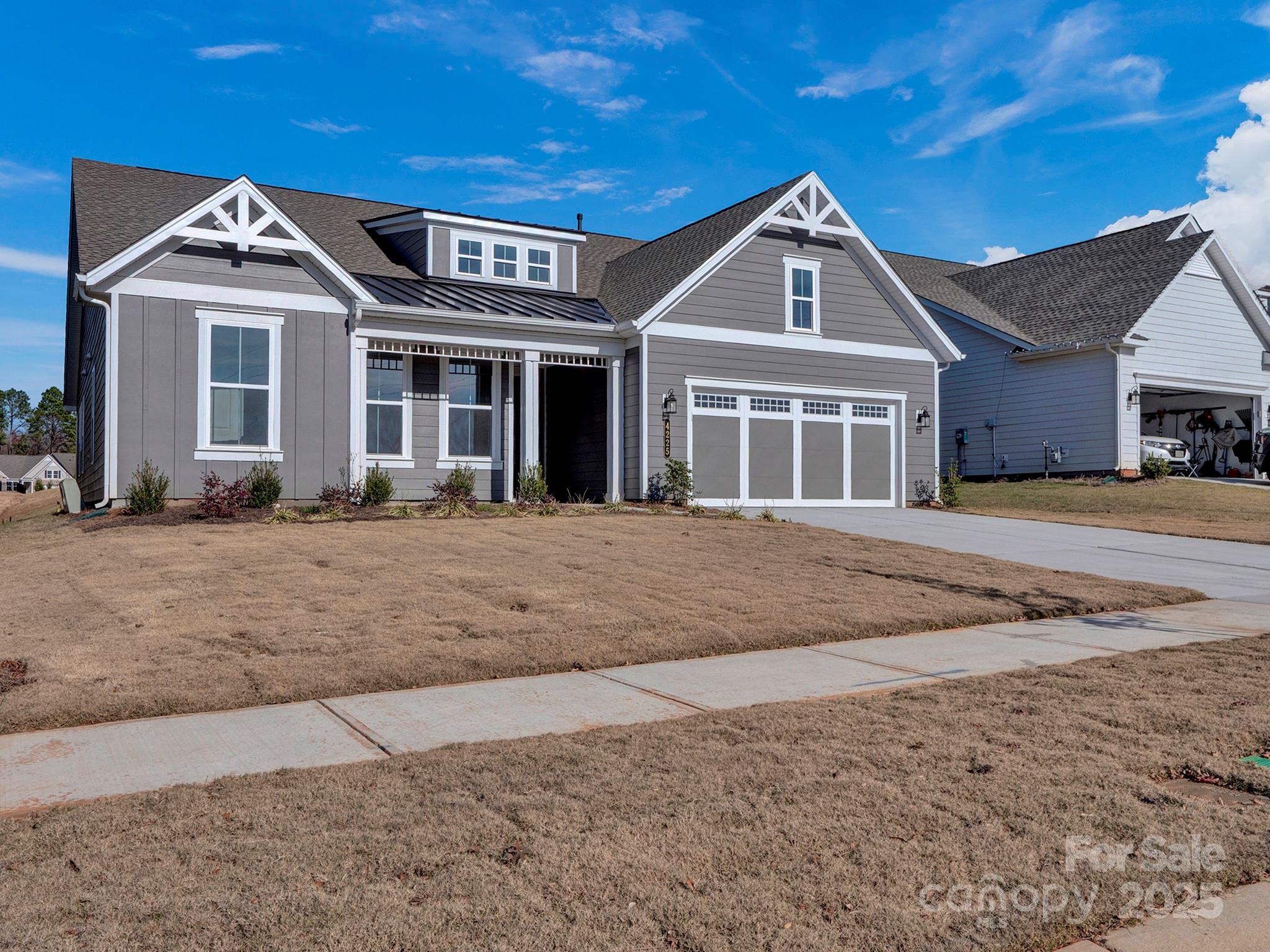 4225 Honey Locust Drive Property Photo 1