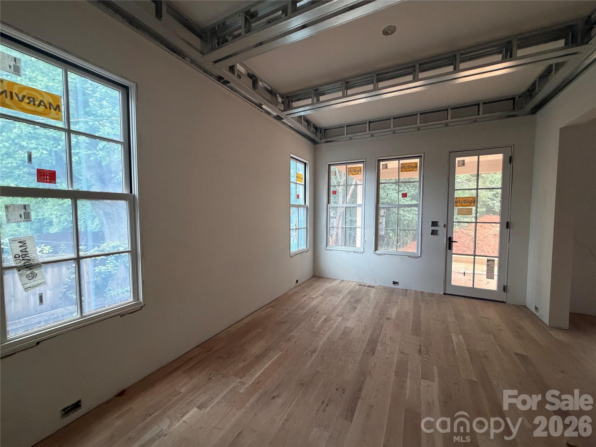 4127 Commonwealth Avenue Property Photo 5